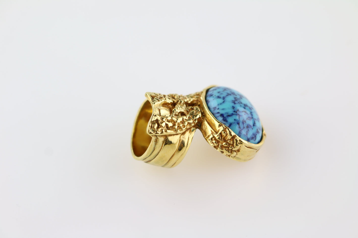 Arty Ring