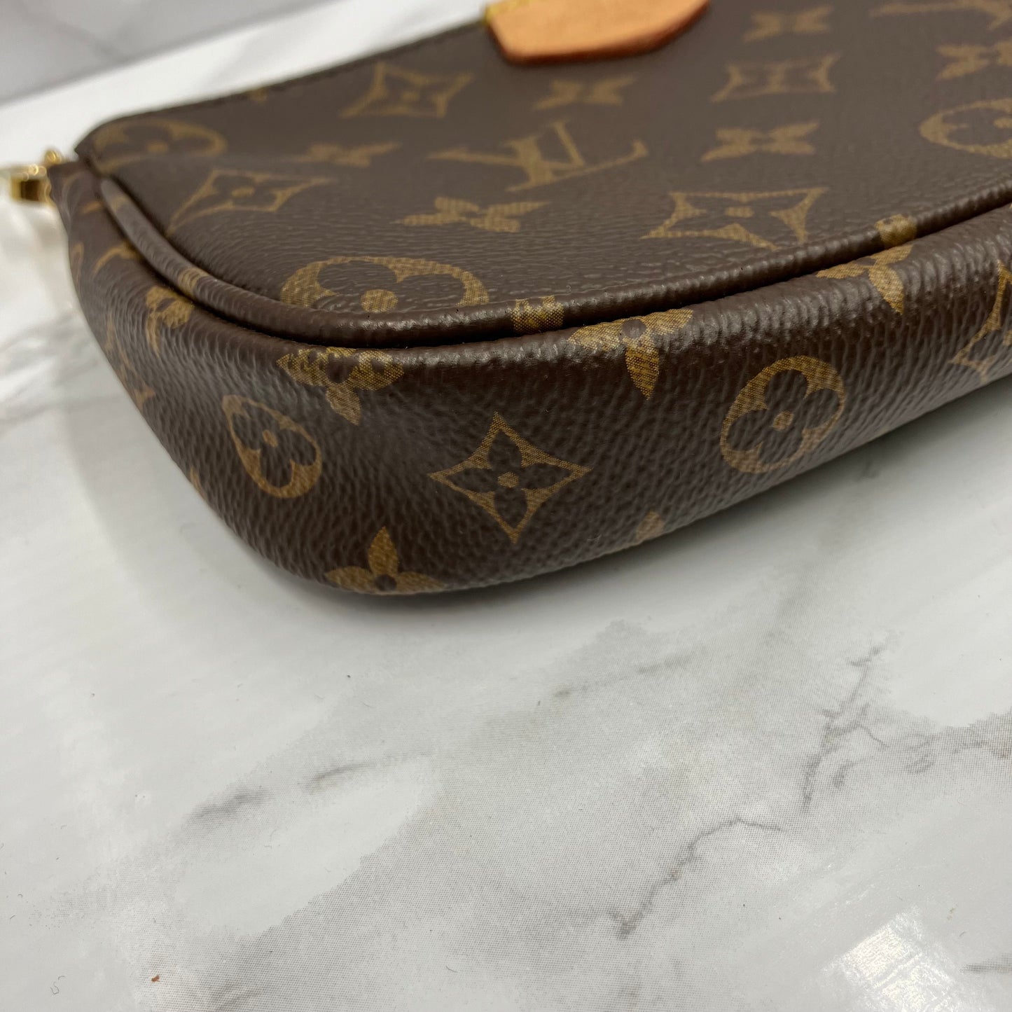 LOUIS VUITTON Monogram MÃ¼rti Pochette