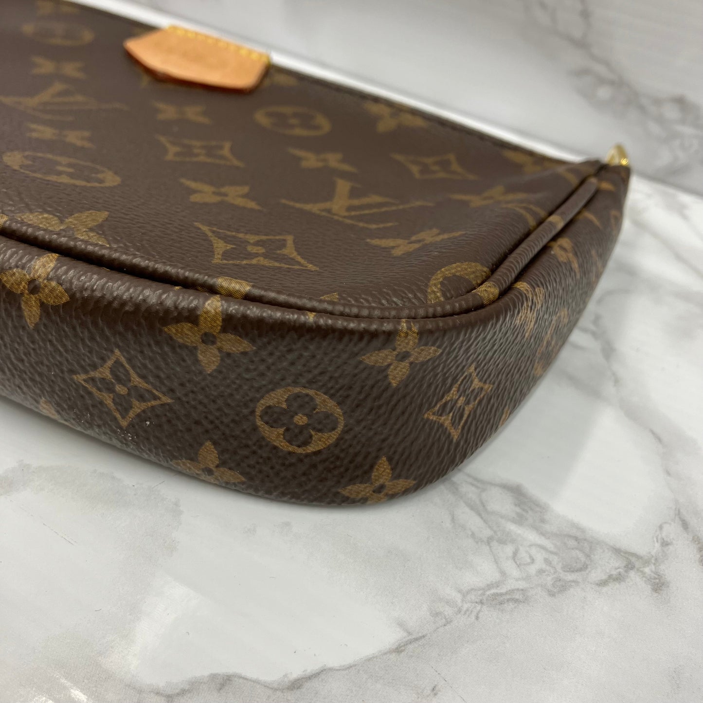 LOUIS VUITTON Monogram MÃ¼rti Pochette