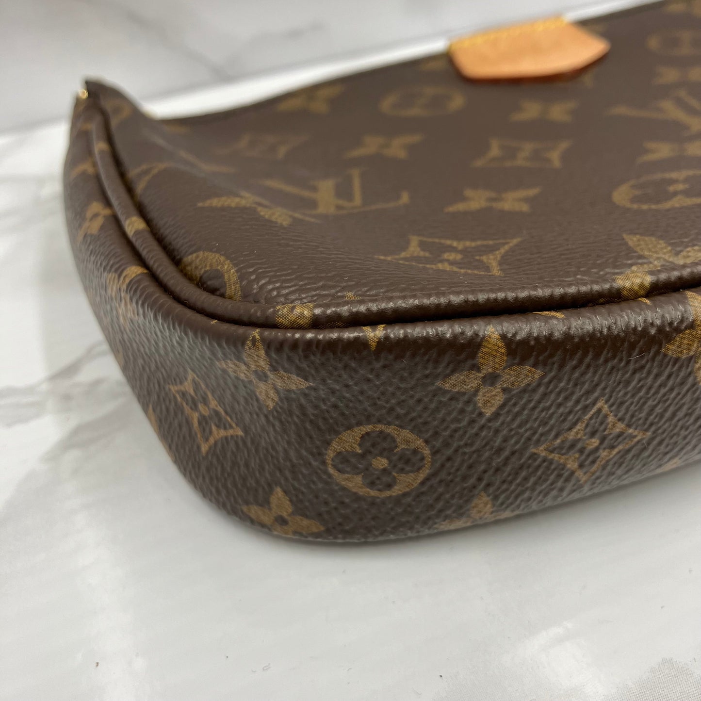 LOUIS VUITTON Monogram MÃ¼rti Pochette