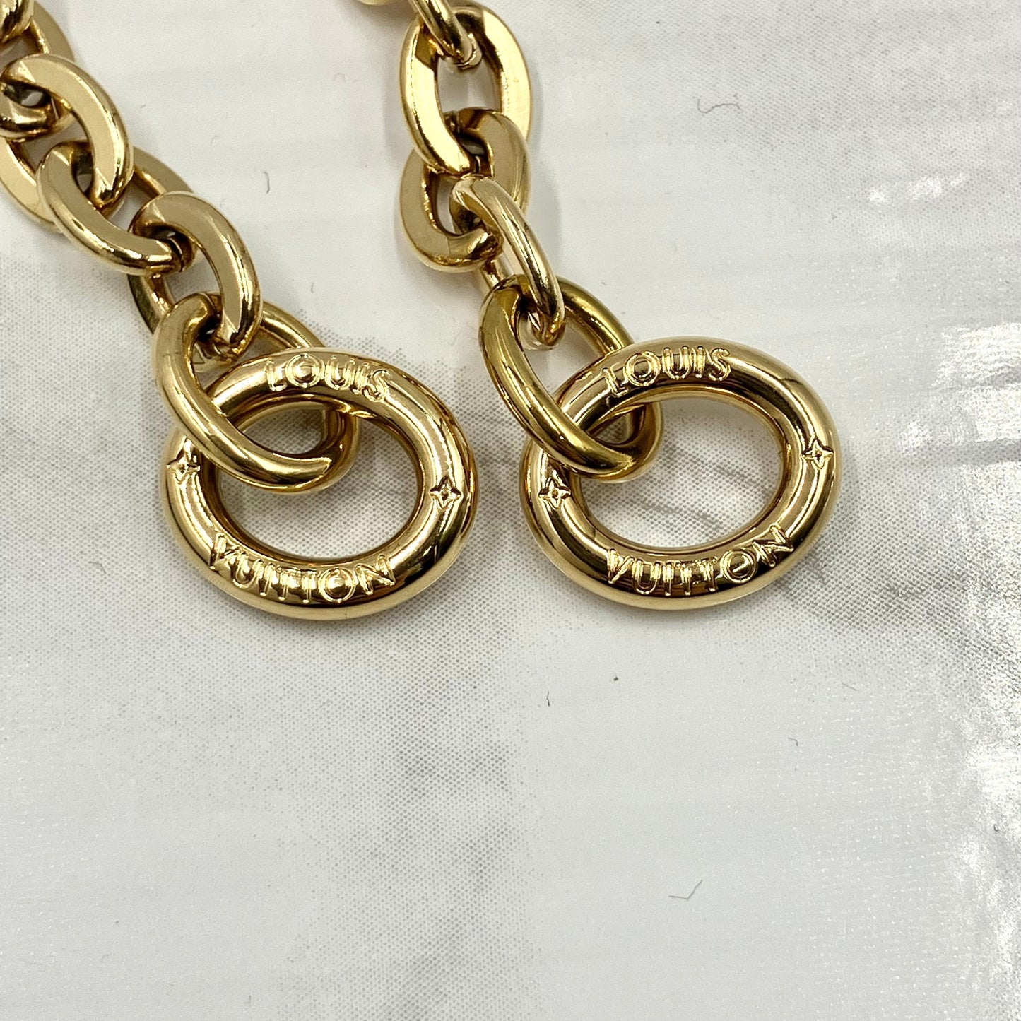 LOUIS VUITTON Monogram MÃ¼rti Pochette