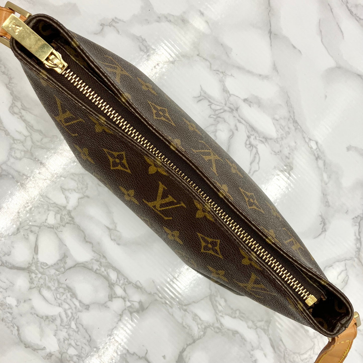 LOUIS VUITTON Monogram Trotter