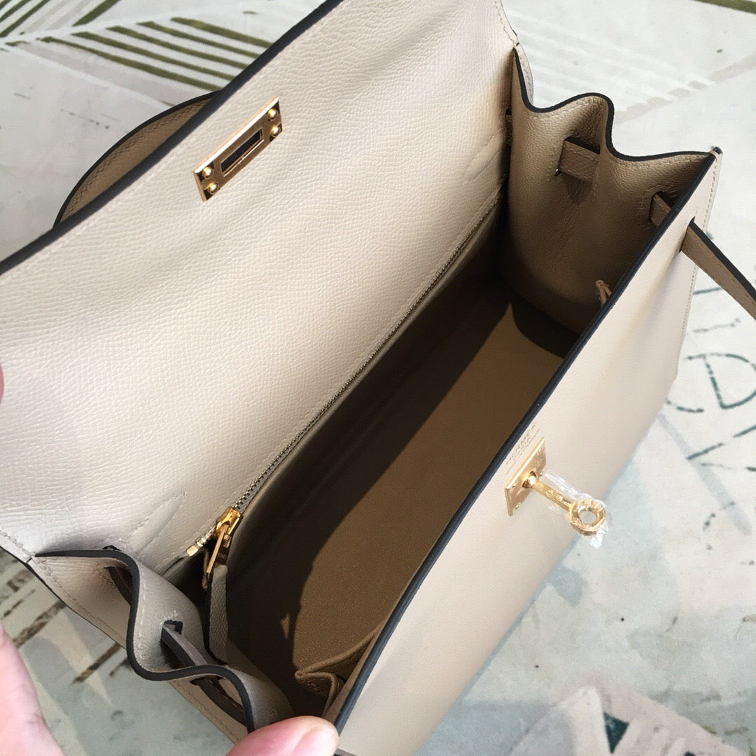 GLAMI Kelly Light Gray For Women Gold Toned Hardware 10in/25cm