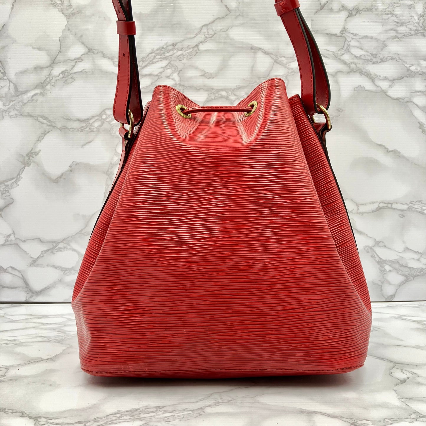 LOUIS VUITTON Epi petit noÃ©