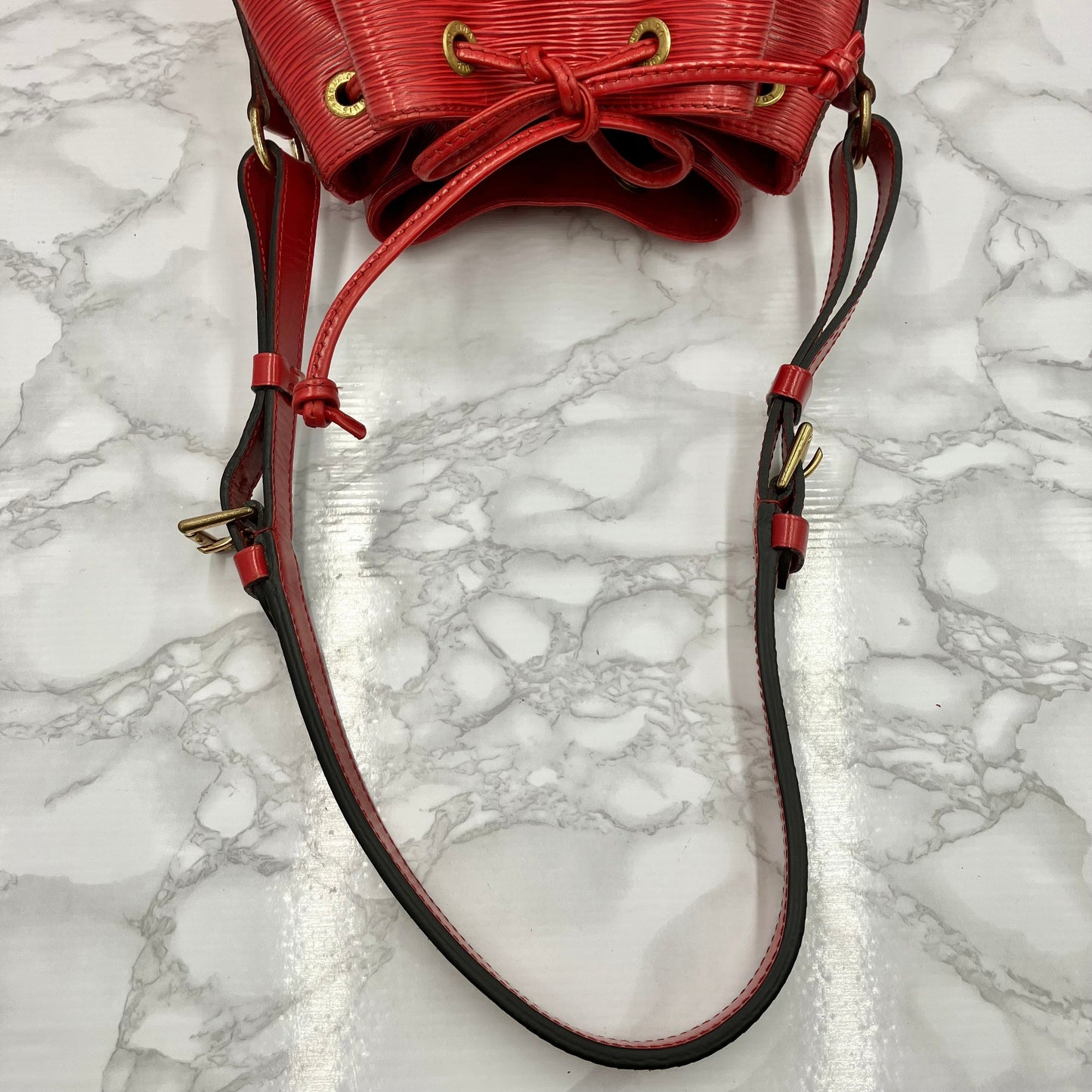 LOUIS VUITTON Epi petit noÃ©
