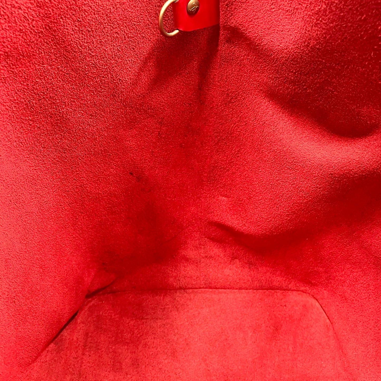 LOUIS VUITTON Epi petit noÃ©