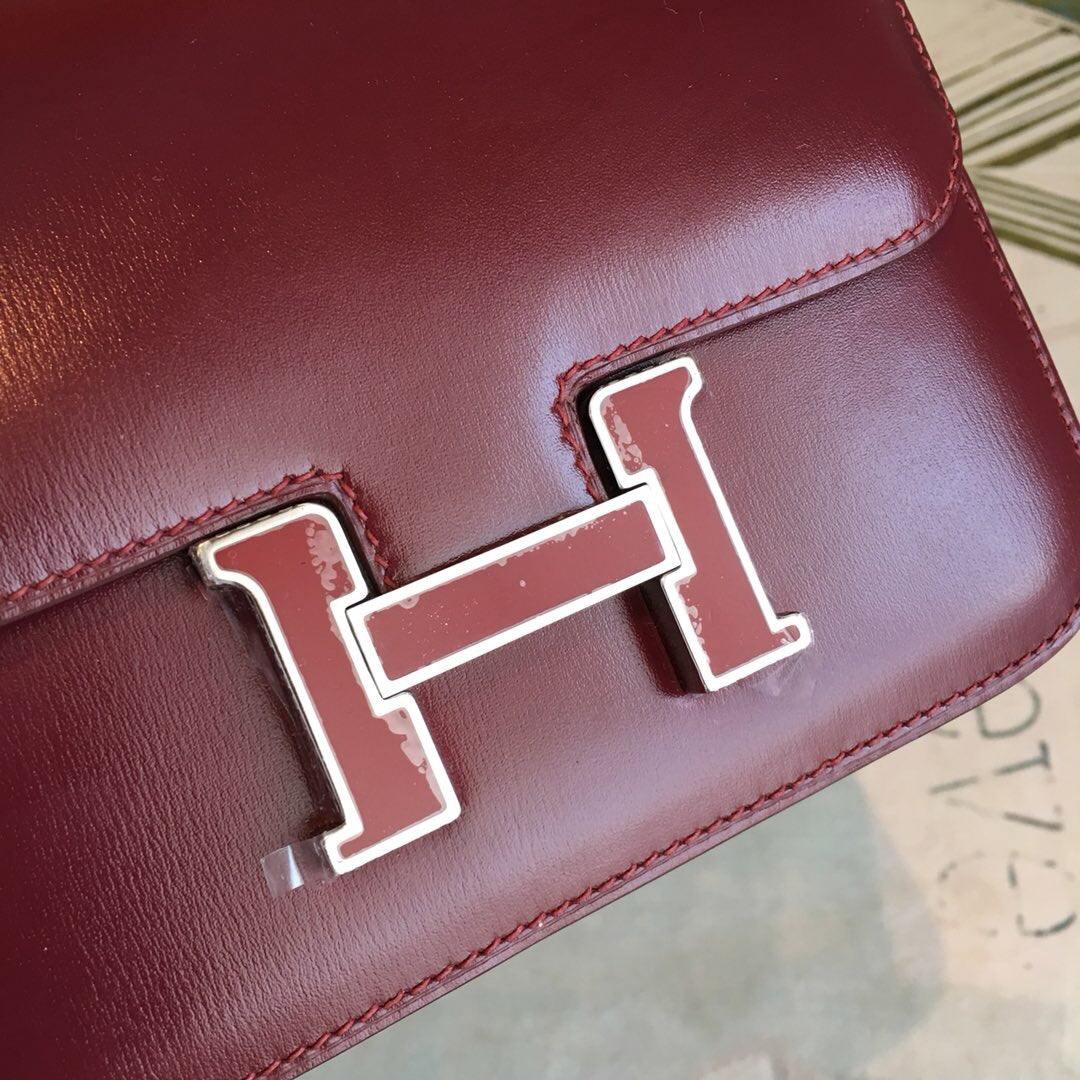GLAMI ConstanGLAMI Burgundy For Women Silver Toned Hardware 7.4in/19cm