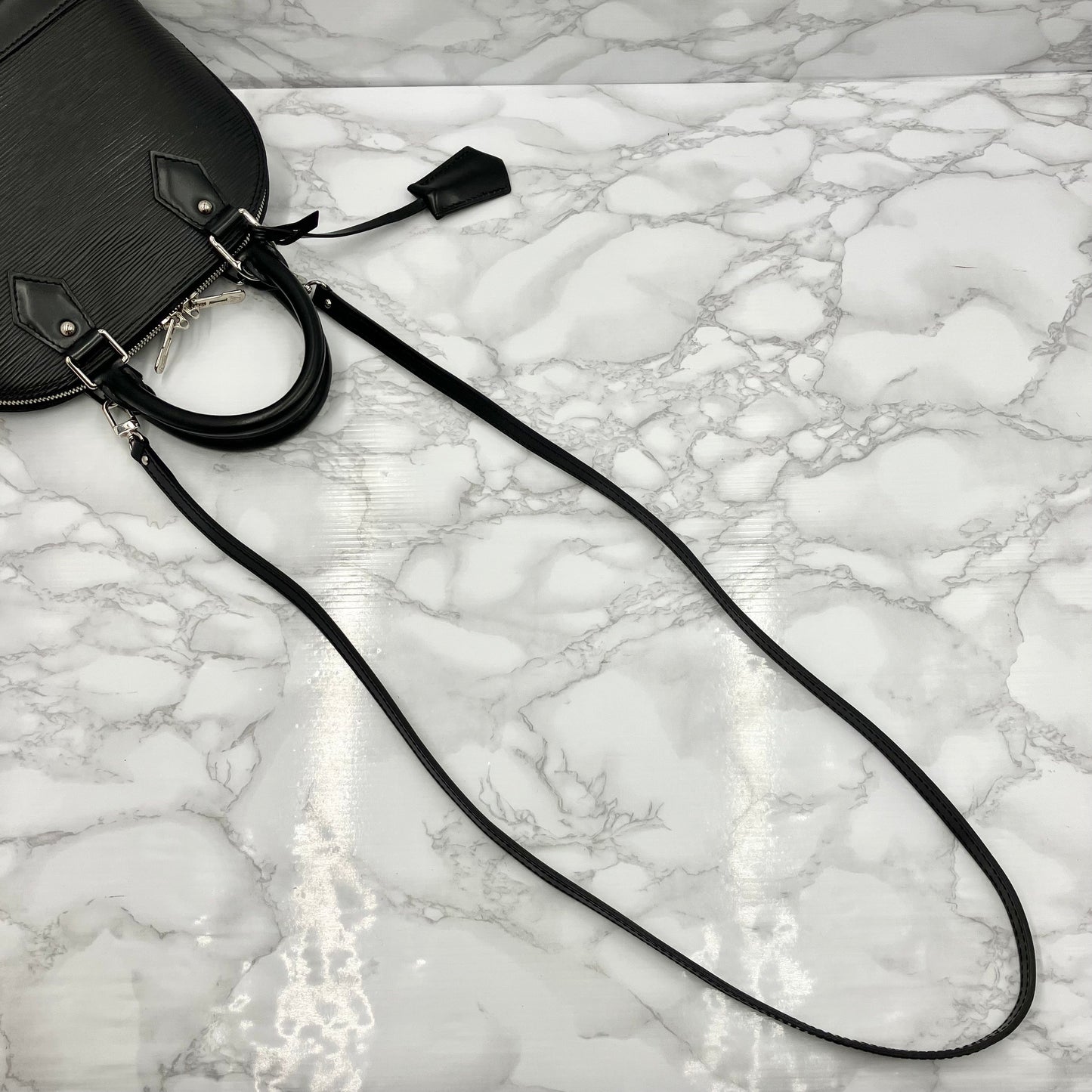 Louis Vuitton  Epi Alma BB