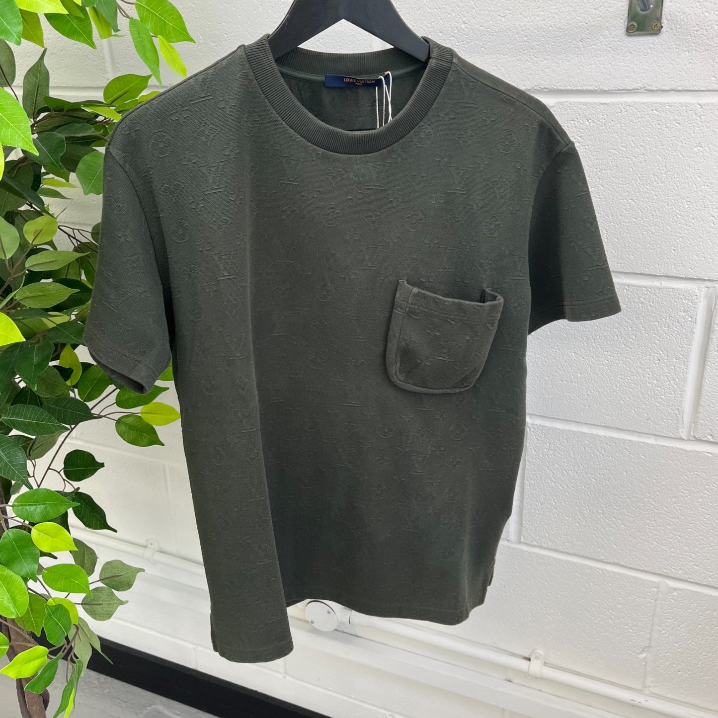 Men's Monogram Logo T-Shirt Khaki Size S