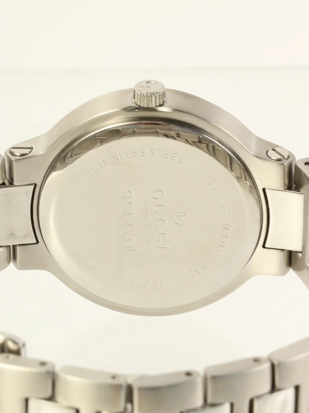 GUCCI Boys Round Logo Face Watch Silver