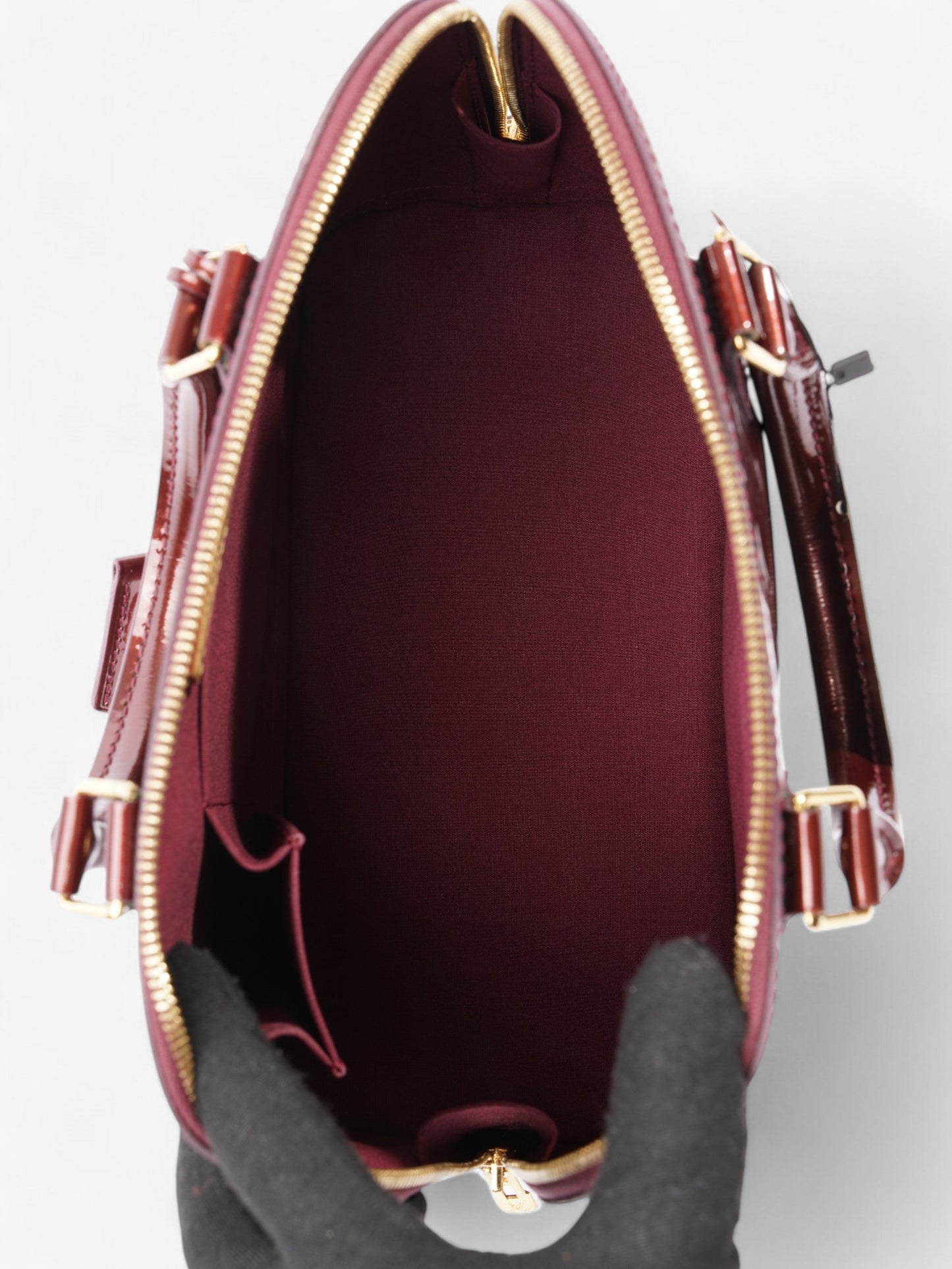 Louis Vuitton Alma Monogram Vernis / Amarante Vernis Leather PM