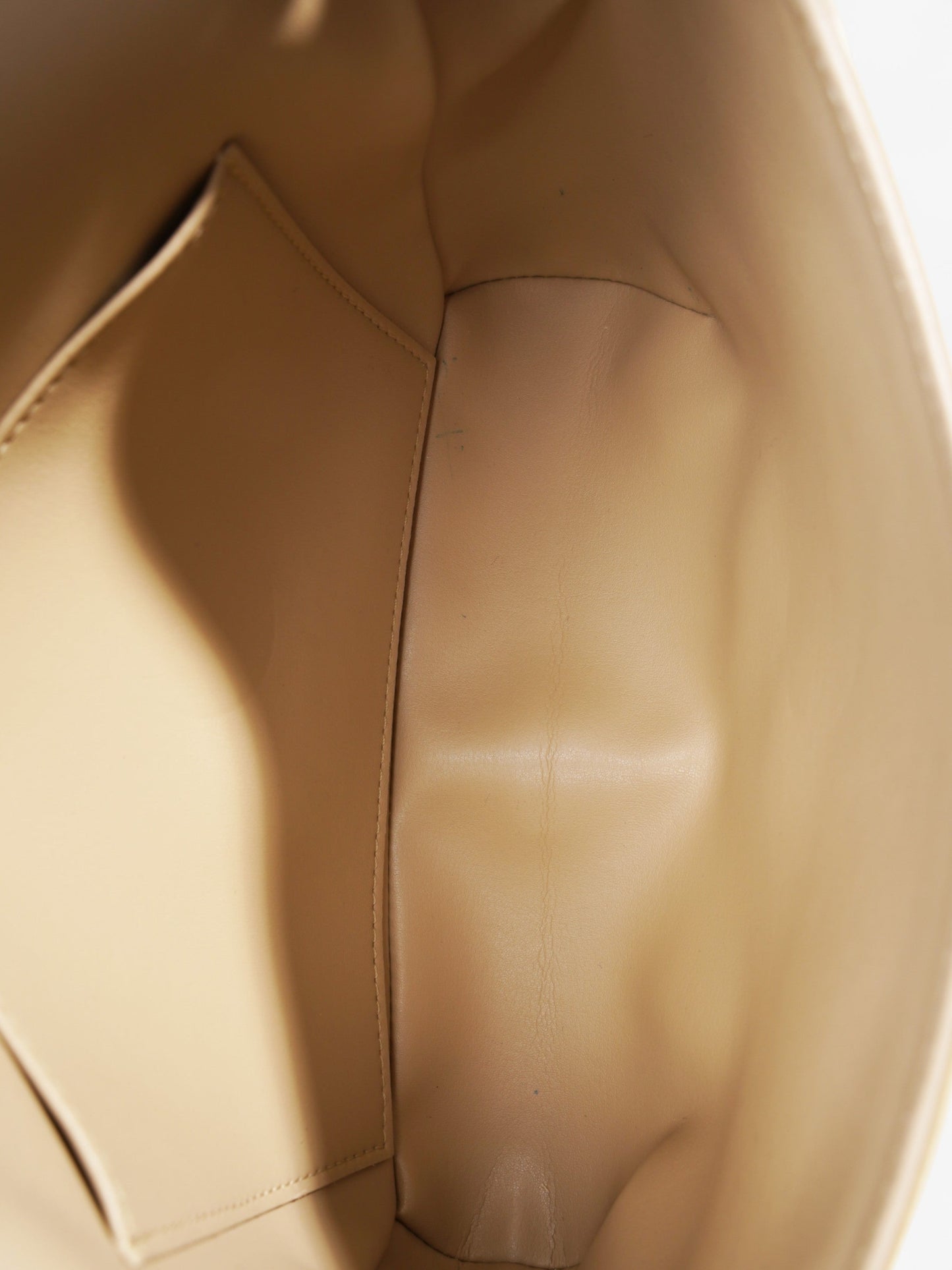 Louis Vuitton Thompson Street Monogram Vernis / Beige Vernis Leather