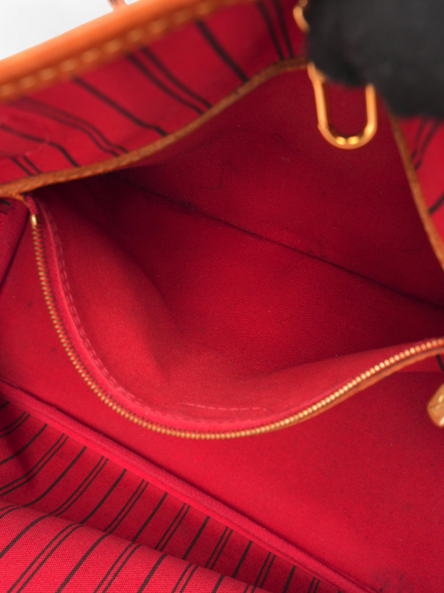 Louis Vuitton Neverfull Monogram Coated Canvas MM