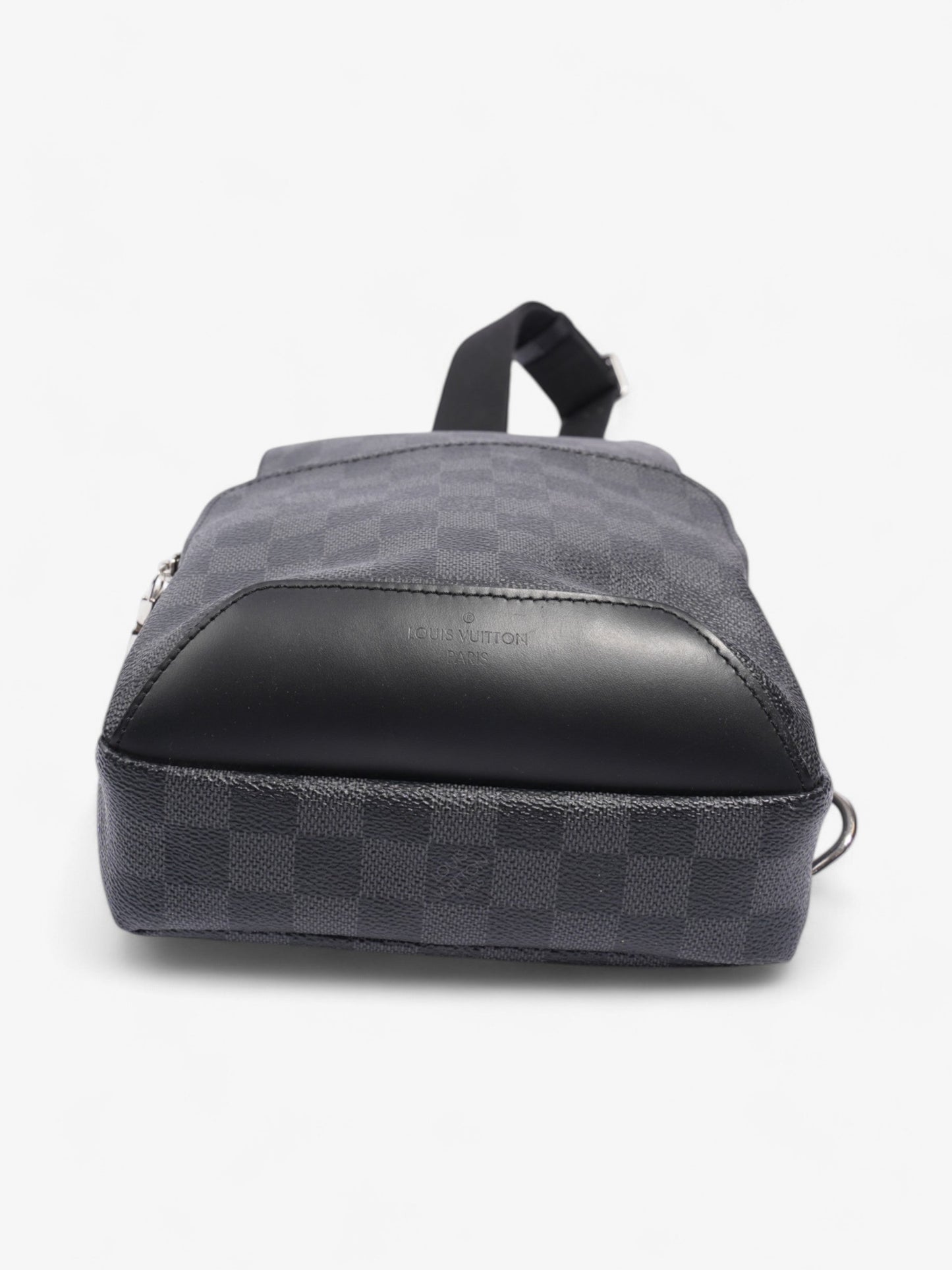 Louis Vuitton Avenue Slingbag Damier Graphite Coated Canvas PM