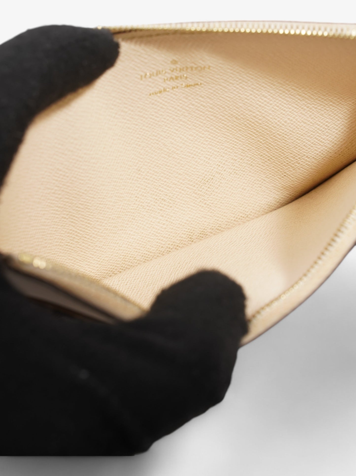 Louis Vuitton Slim Purse Damier Ebene / Cream Canvas