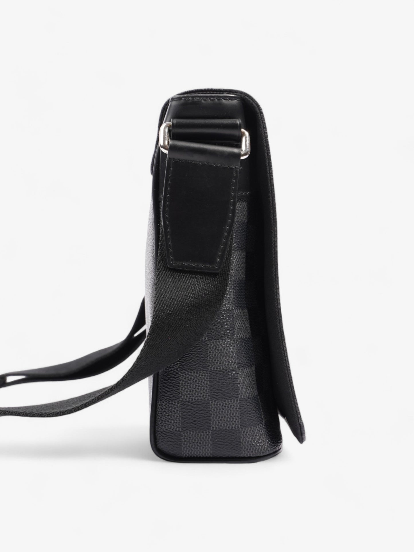 Louis Vuitton District PM  Damier Graphite Coated Canvas