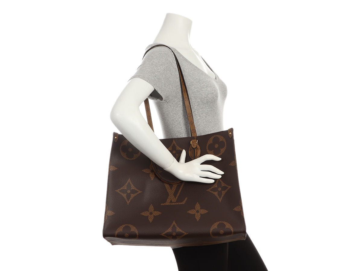 Louis Vuitton Giant Reverse Monogram Onthego GM