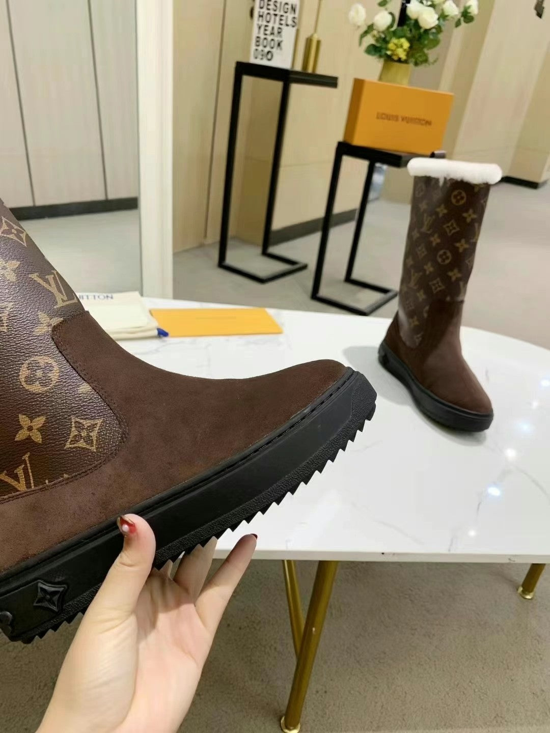 LV SUEDE GLMNOGRAM BOOTS BROWN