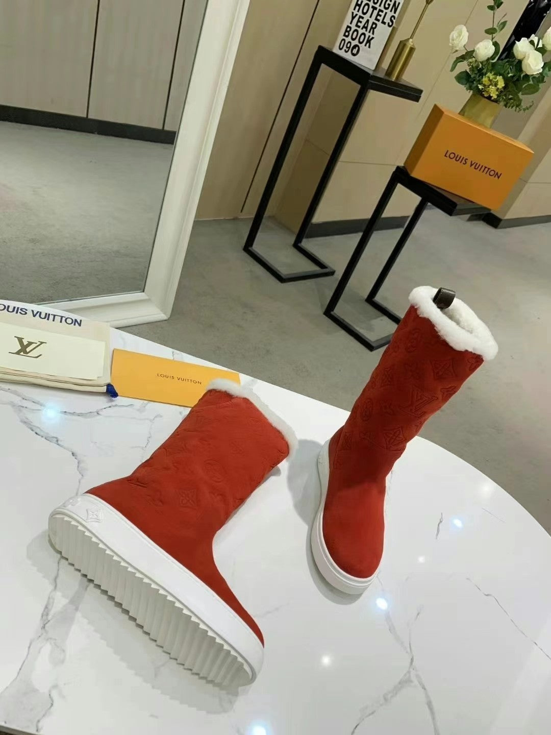 LV SUEDE GLMNOGRAM BOOTS RED