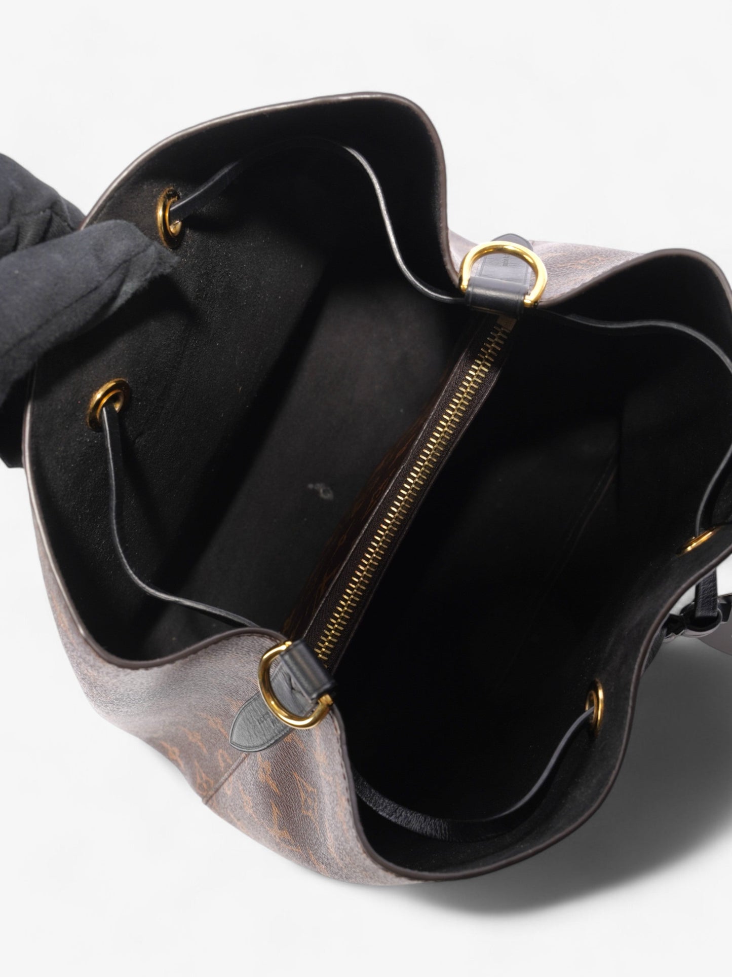 Louis Vuitton NeoNoe Monogram / Black Coated Canvas