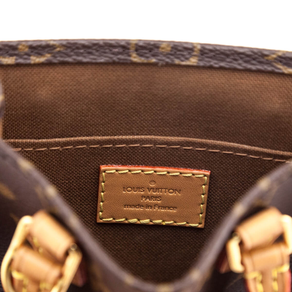 Louis Vuitton Monogram Petit Sac Plat