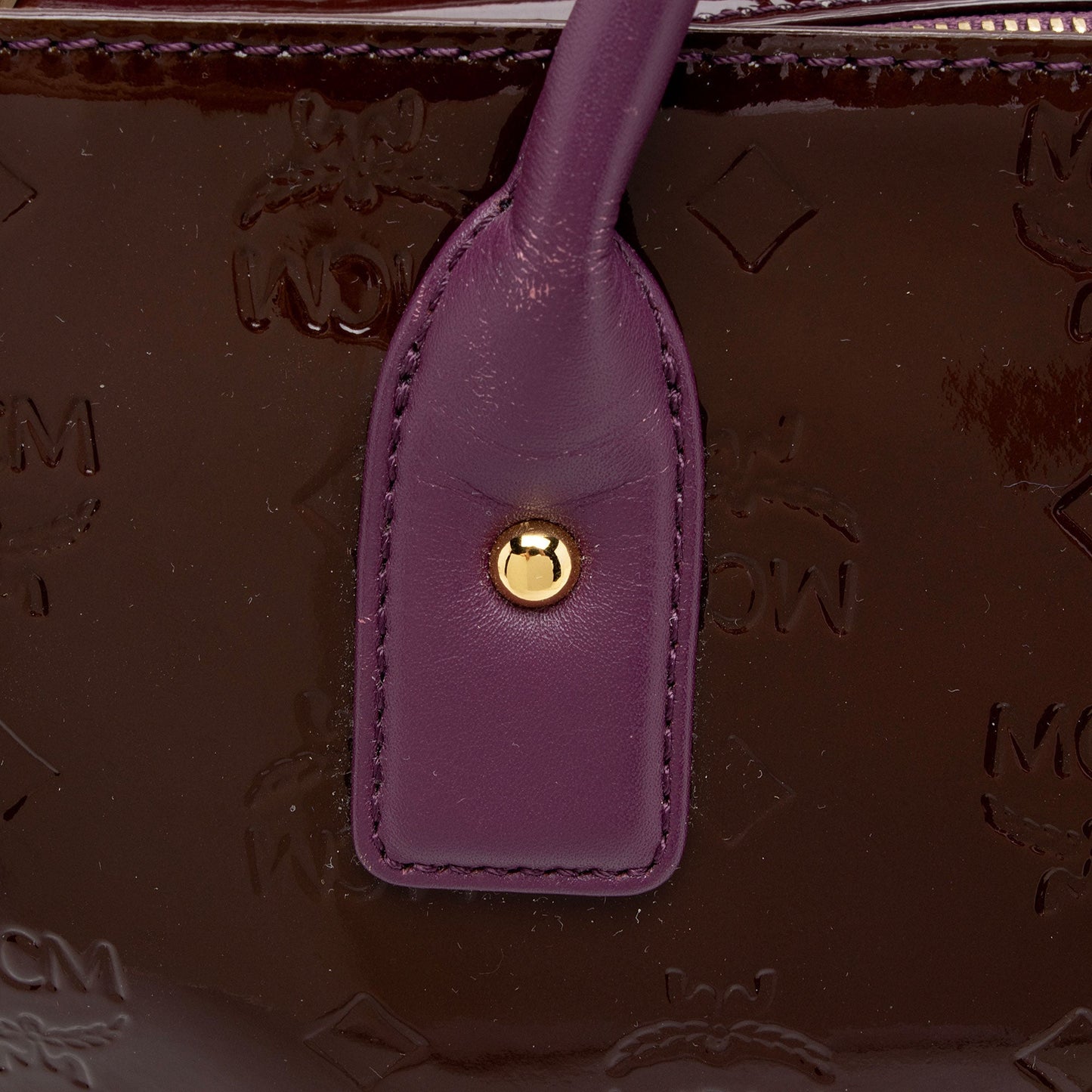 MCM Visteos Patent Leather Tote (SHF-pRkbzp)