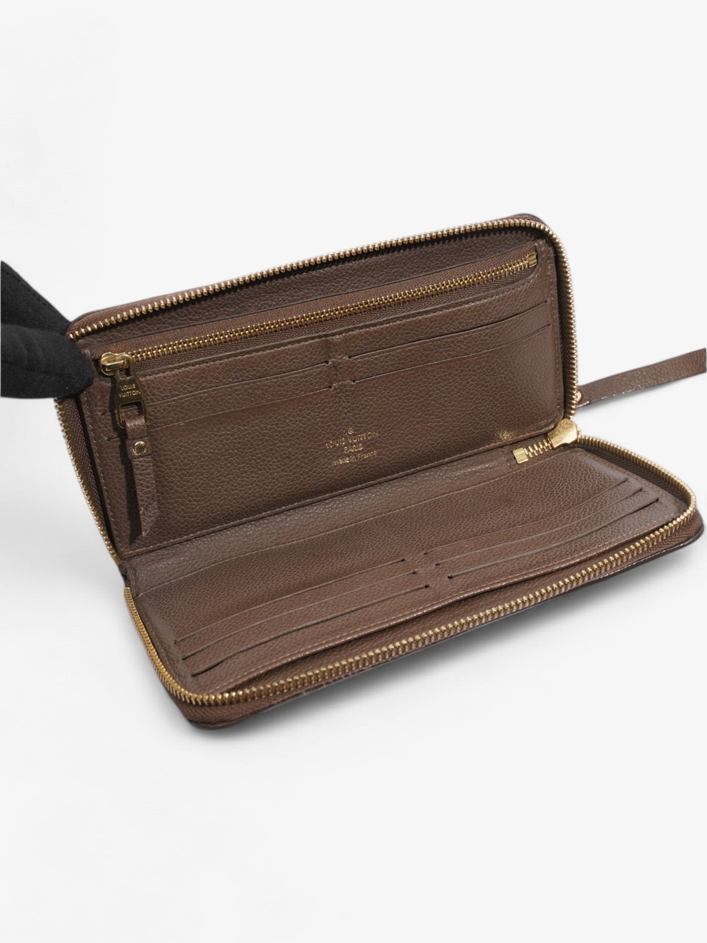 Louis Vuitton Zippy Wallet Taupe Lambskin Leather