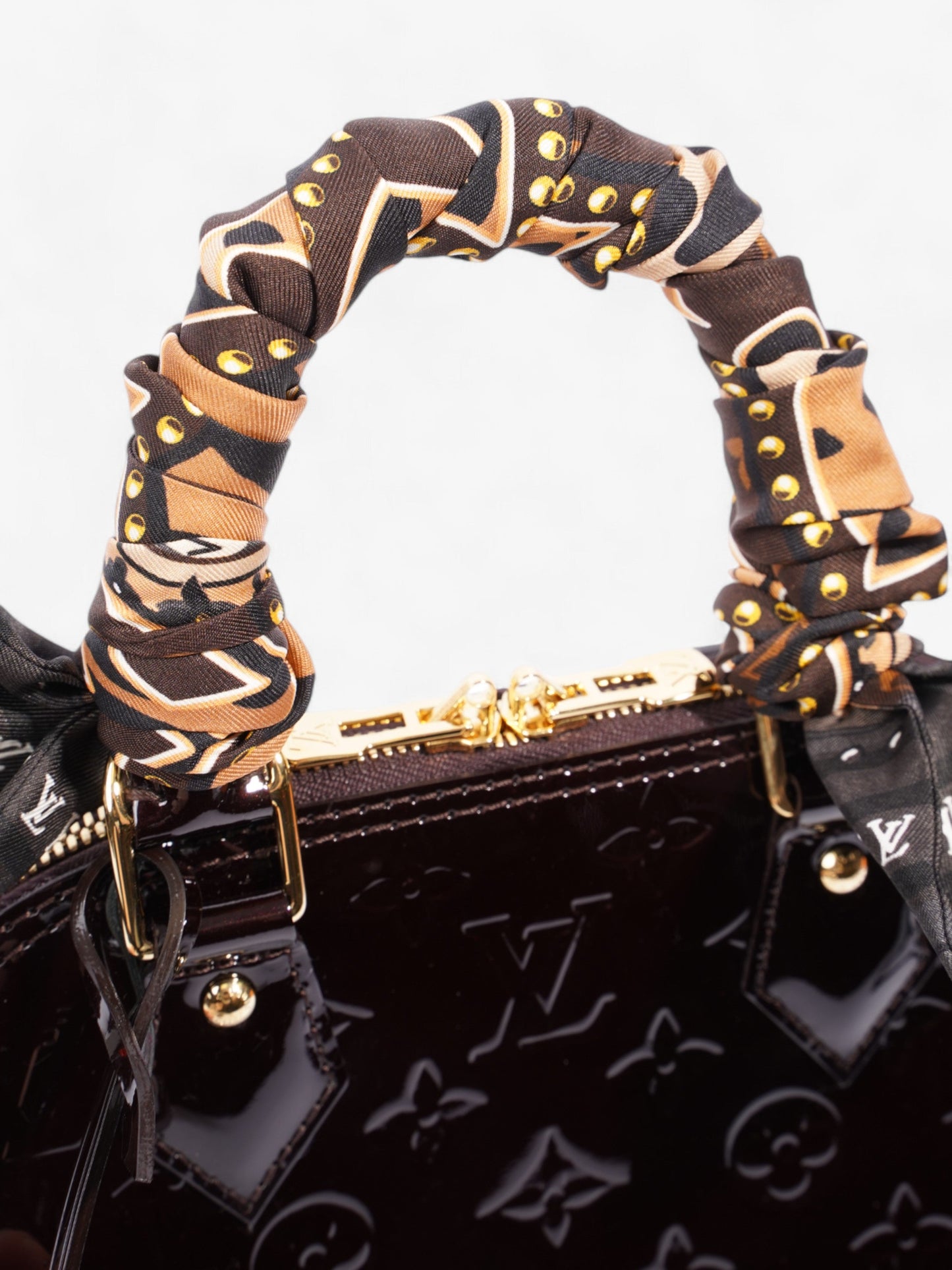 Louis Vuitton Alma Monogram Vernis Vernis Leather BB