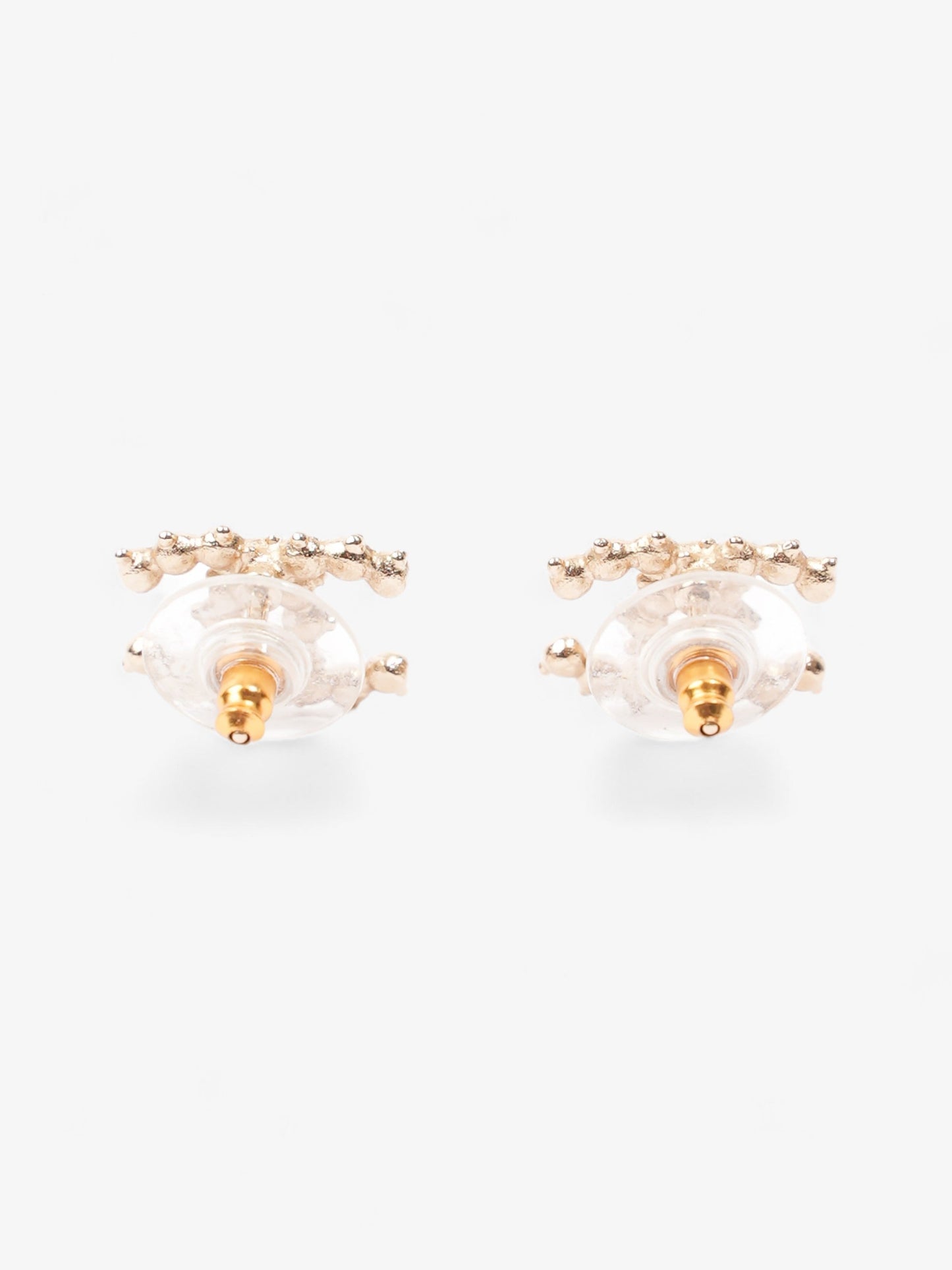 Chanel CC Pearl earrings Cream / Gold Base Metal
