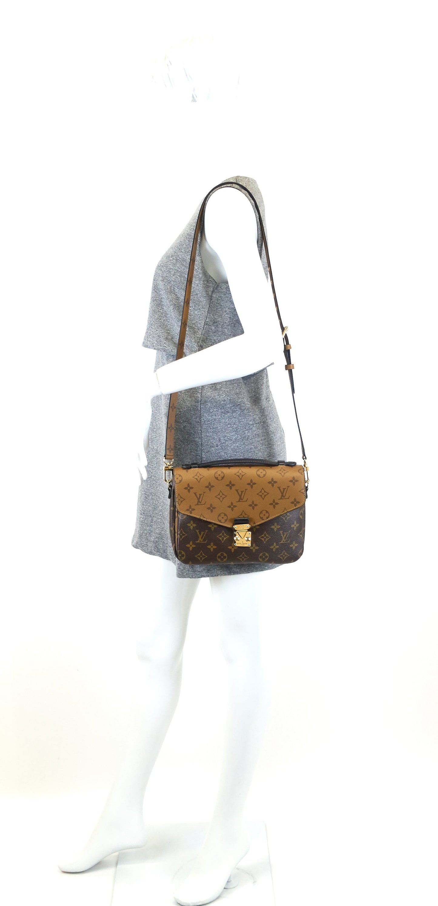 Louis Vuitto Pochette Metis Reverse Monogram Canvas Bag
