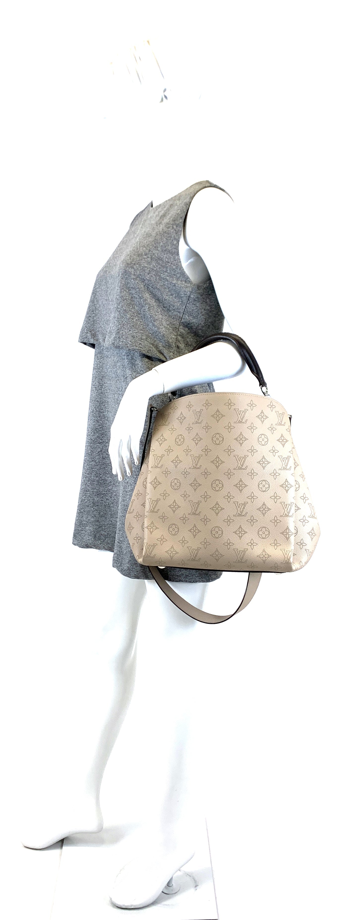 Louis Vuitto Babylone PM Mahina Leather Handbag