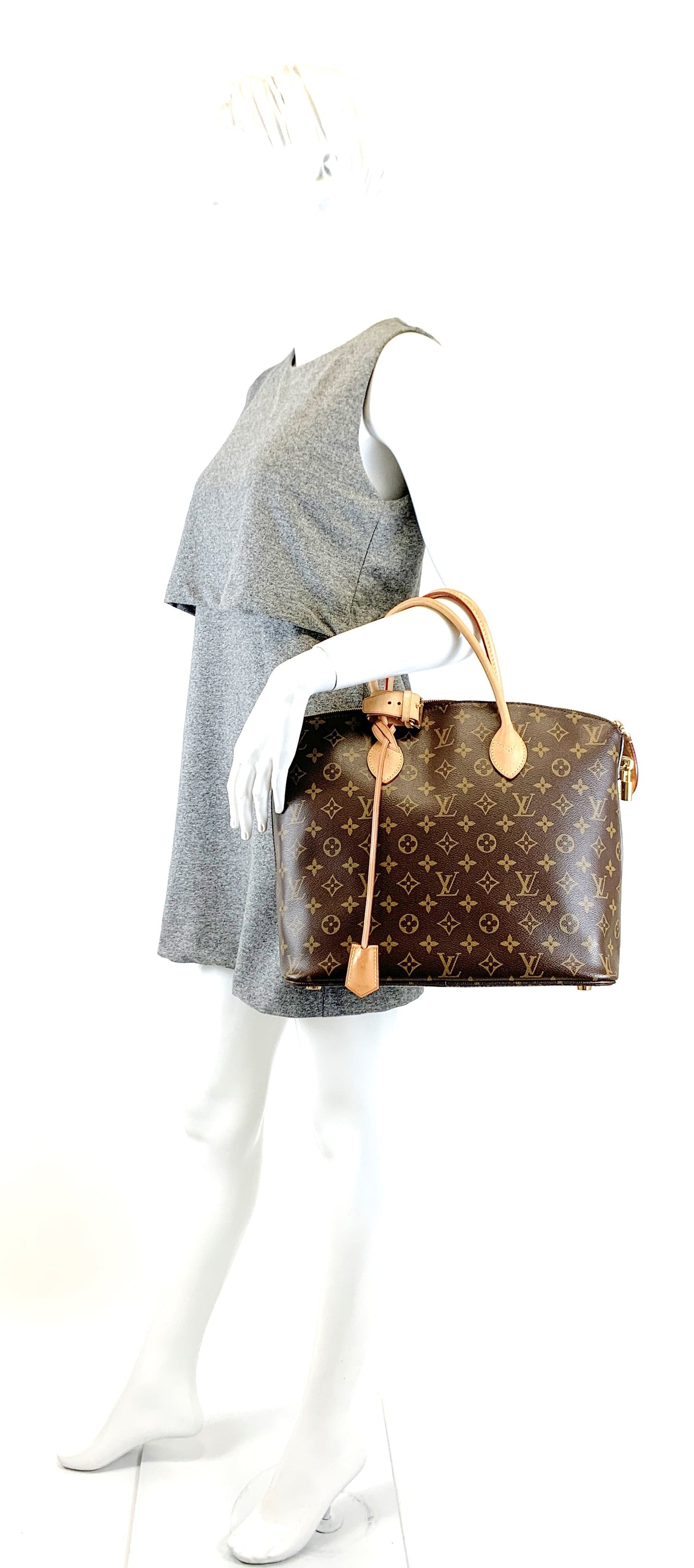 Louis Vuitto Lockit MM Monogram Canvas Handbag