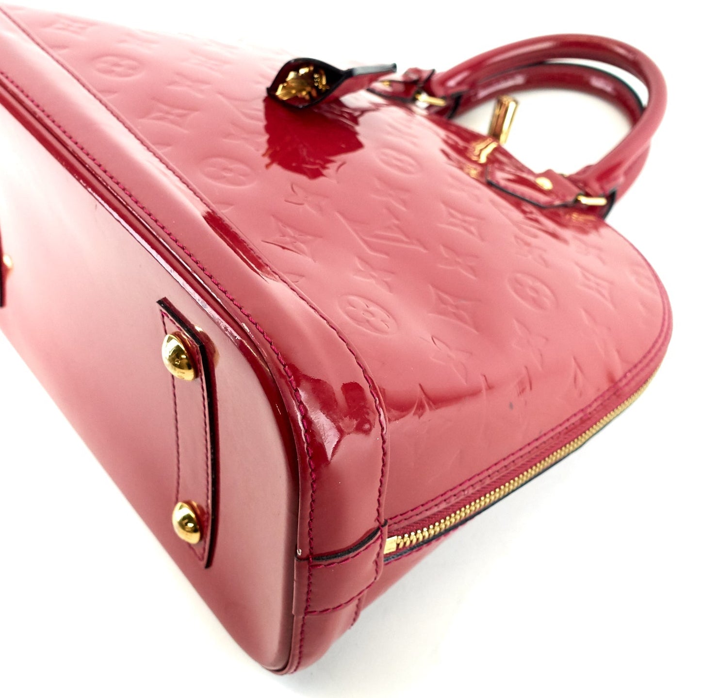Louis Vuitto Alma PM Monogram Vernis Leather Handbag