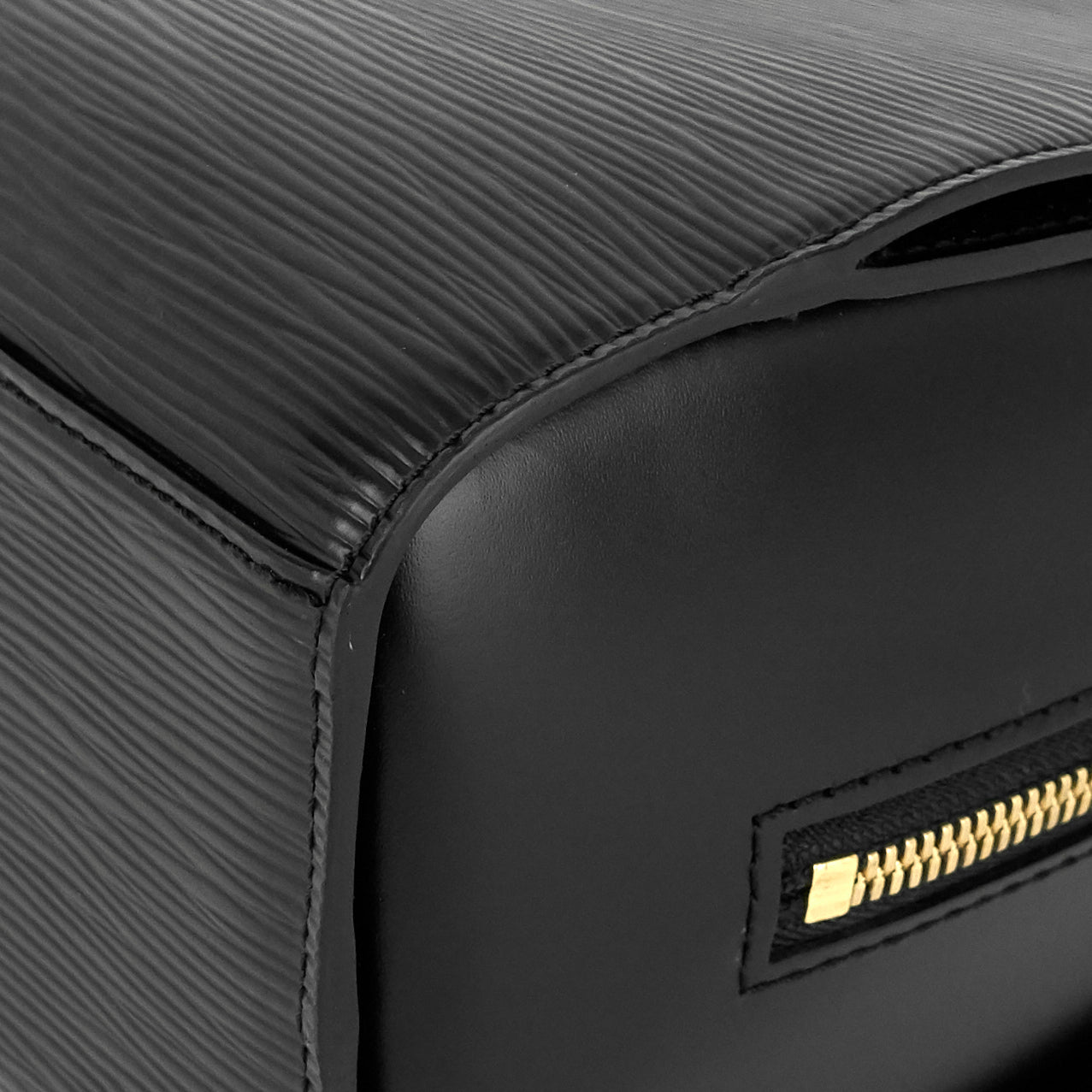 Louis Vuitto Pont Neuf PM Black Epi Leather Bag