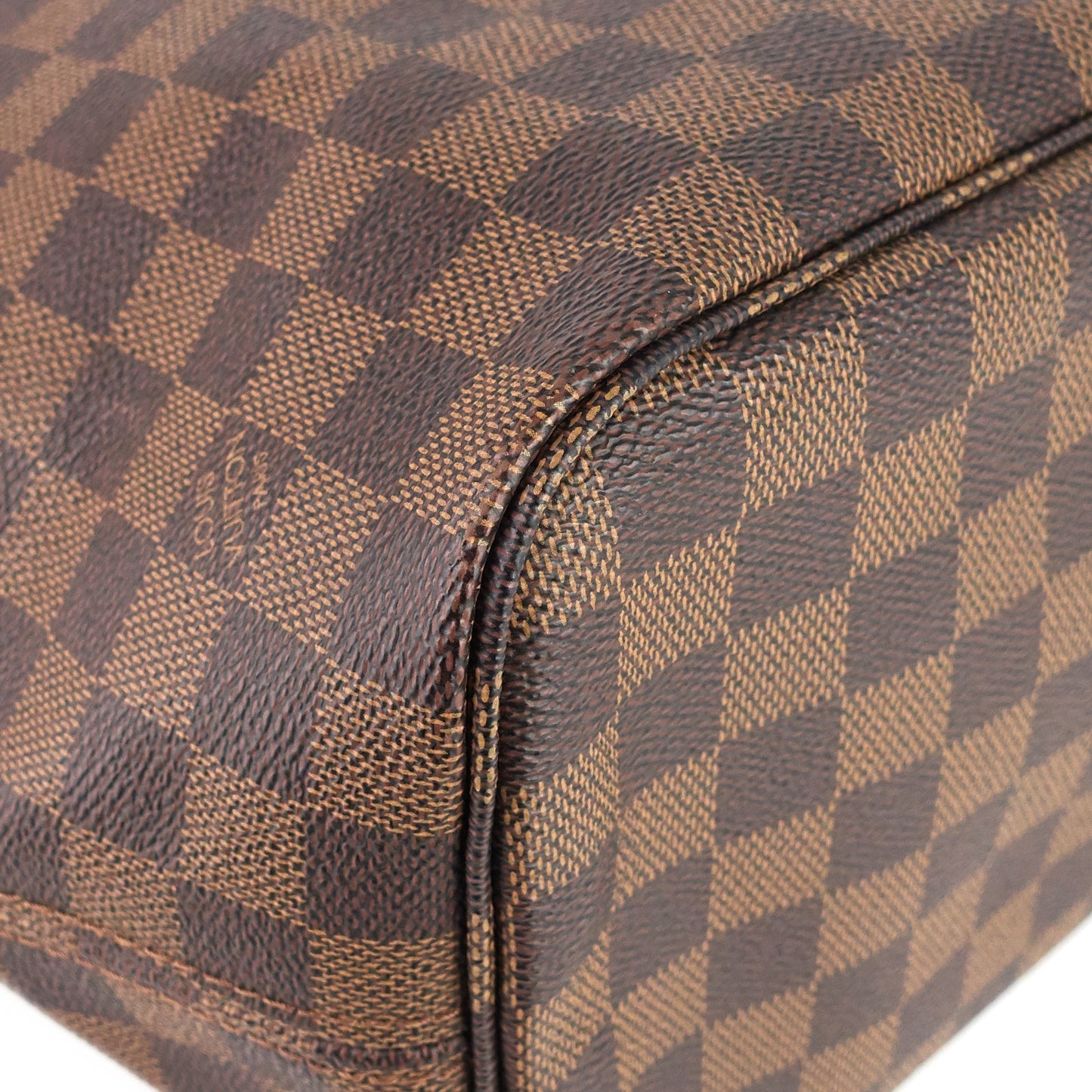 Louis Vuitto Neverfull MM Damier Ebene Canvas Bag with Pouch