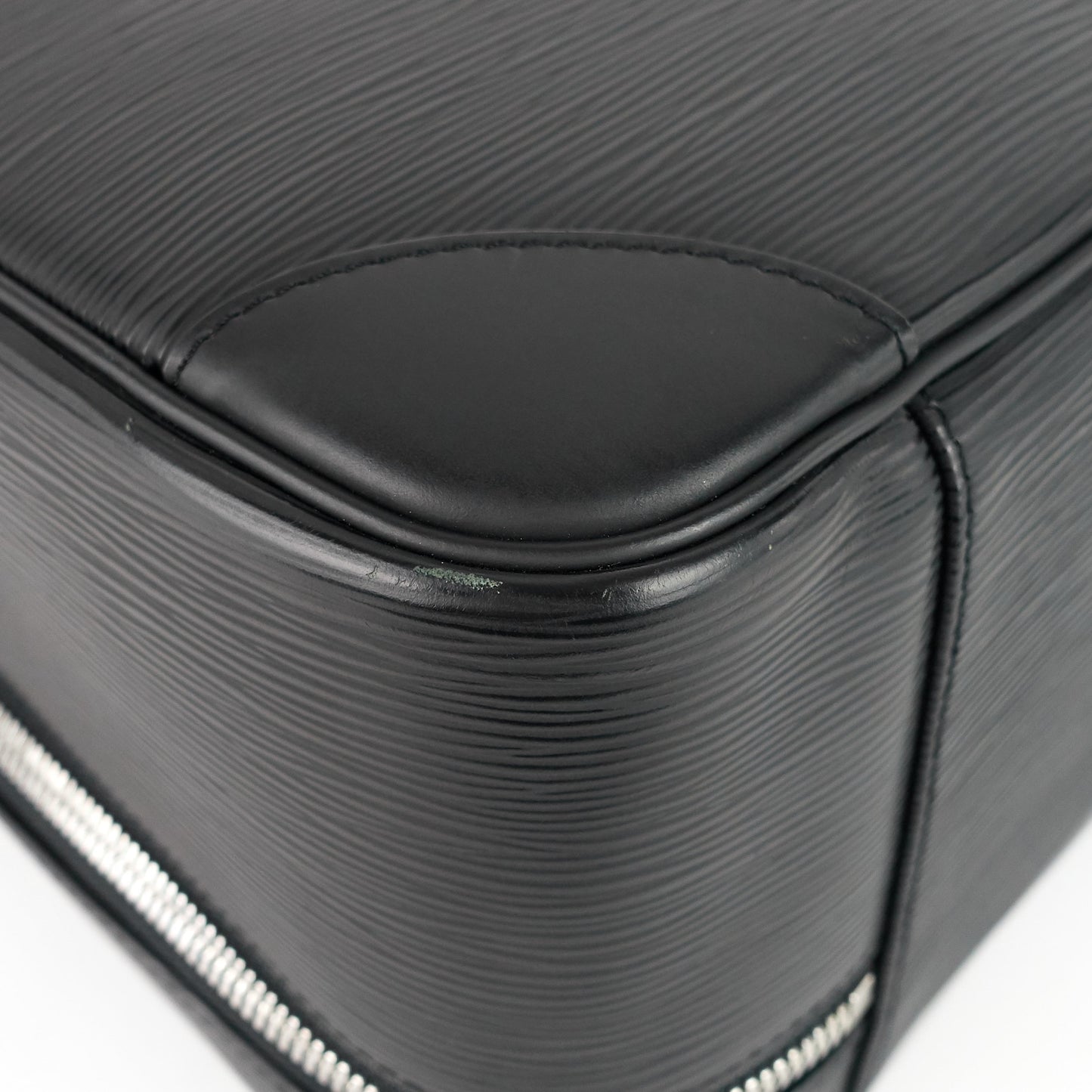 Louis Vuitto Sirius 45 Black Epi Leather Case
