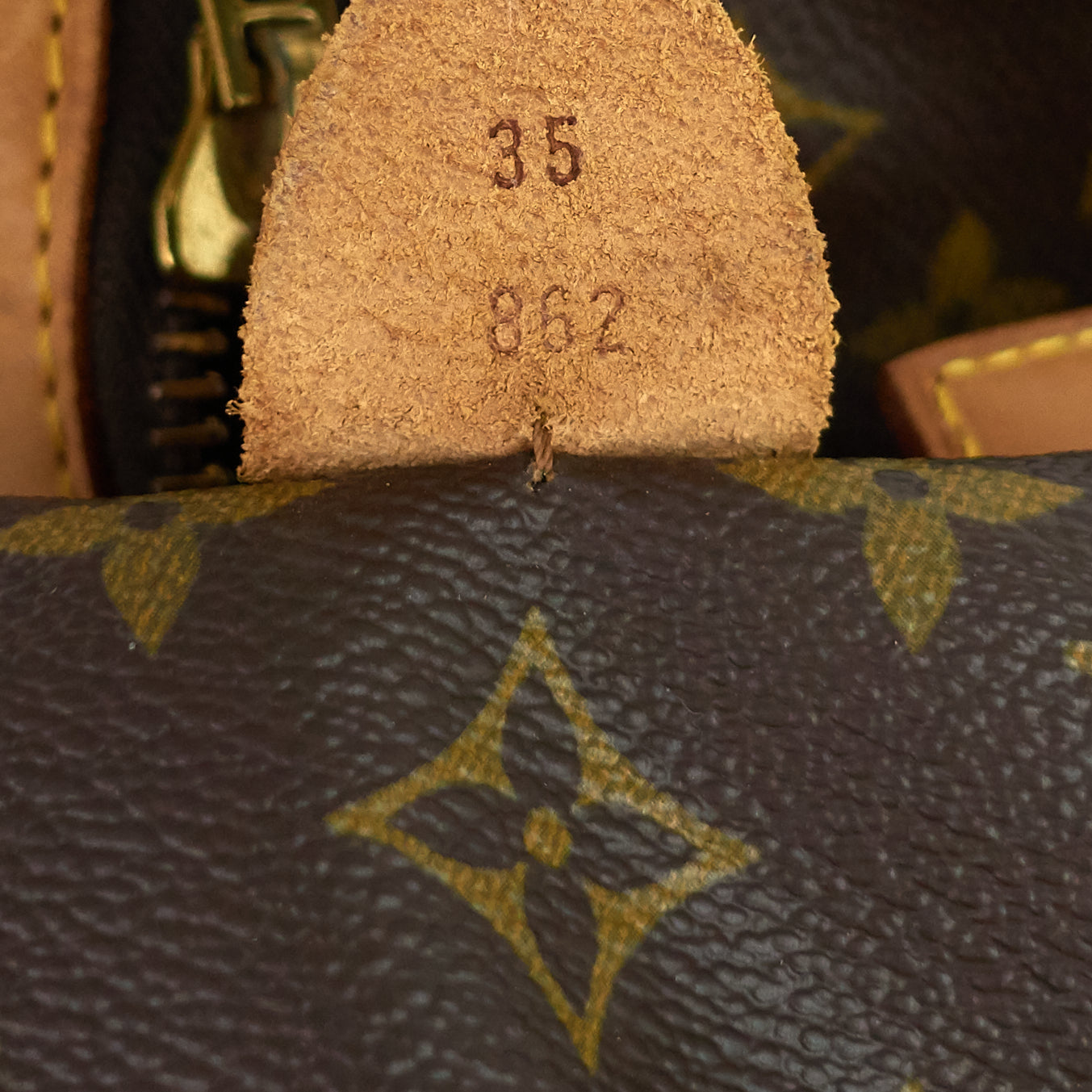 Louis Vuitto Sac Souple 35 Monogram Canvas Duffle Bag