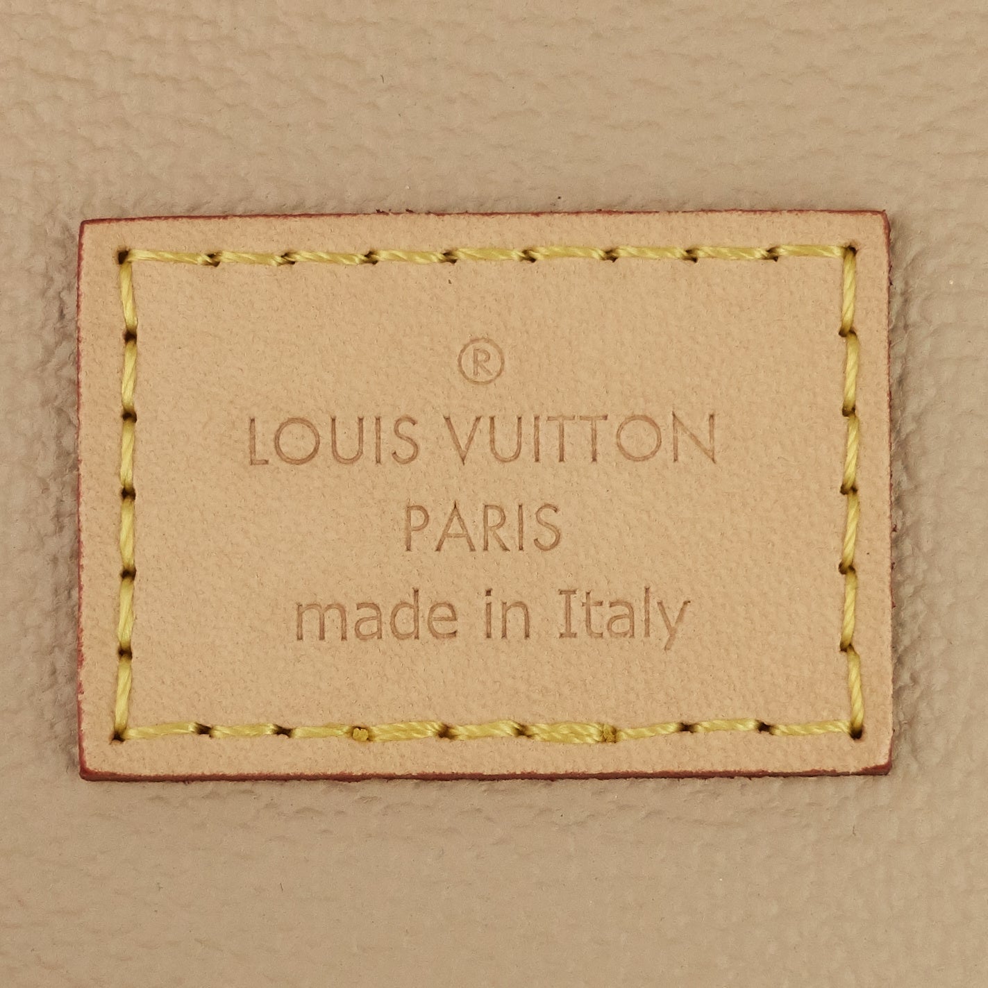 Louis Vuitto Nice Nano Vanity Monogram Canvas Case