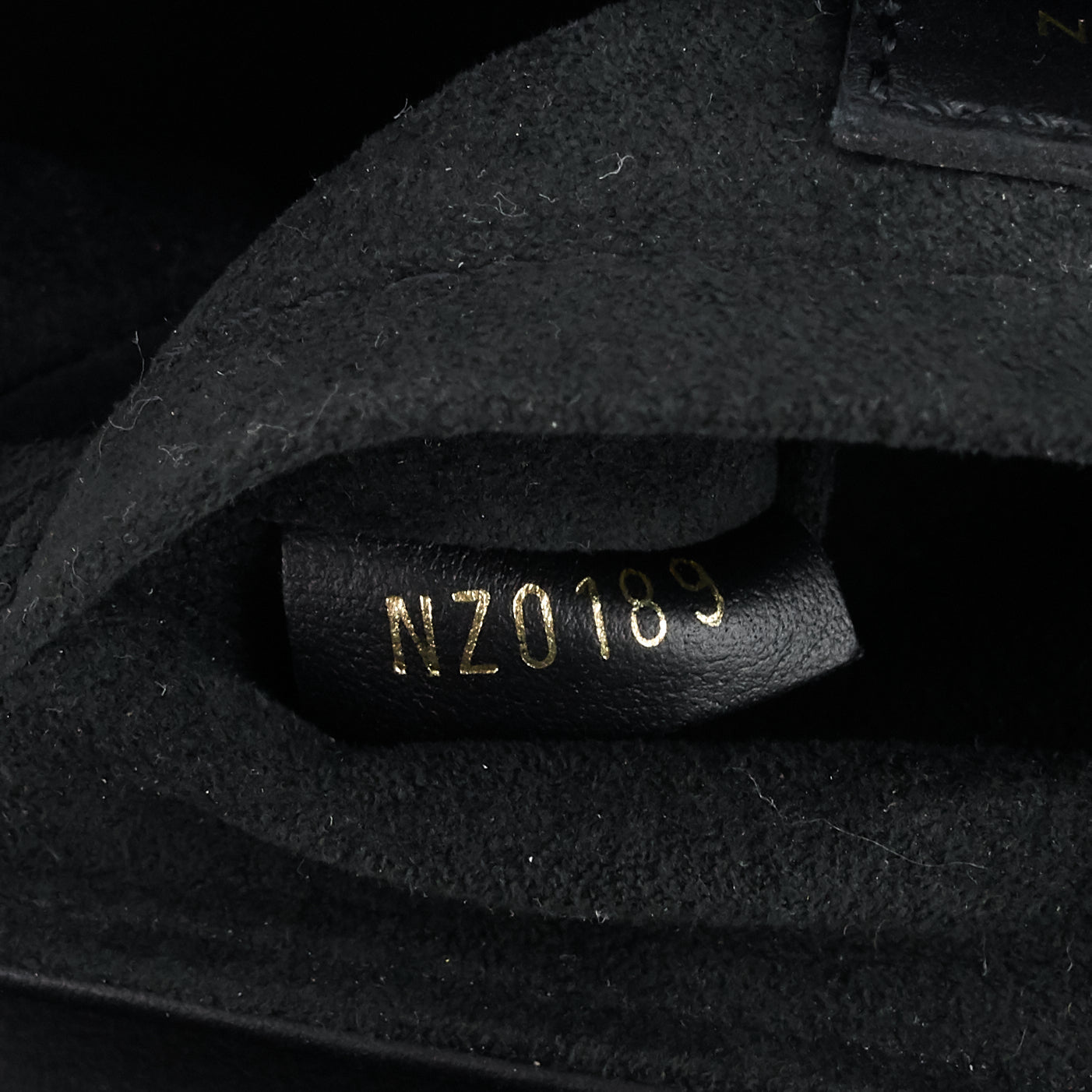 Louis Vuitto New Wave Chain PM Calf Leather Bag