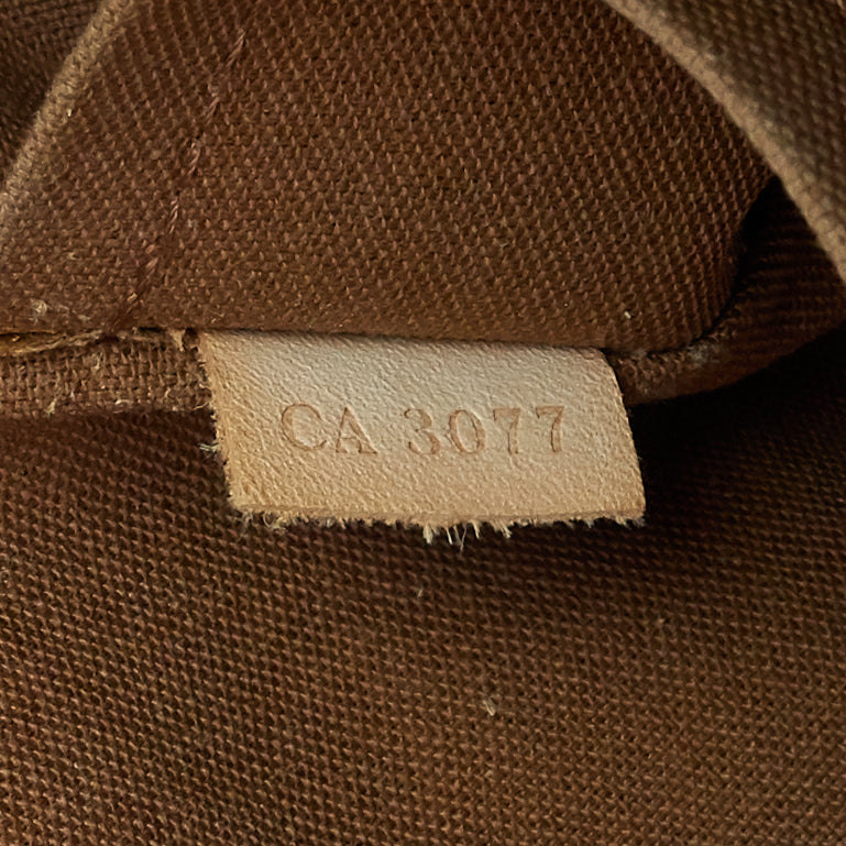 Louis Vuitto Sac Bosphore Monogram Canvas Messenger Bag