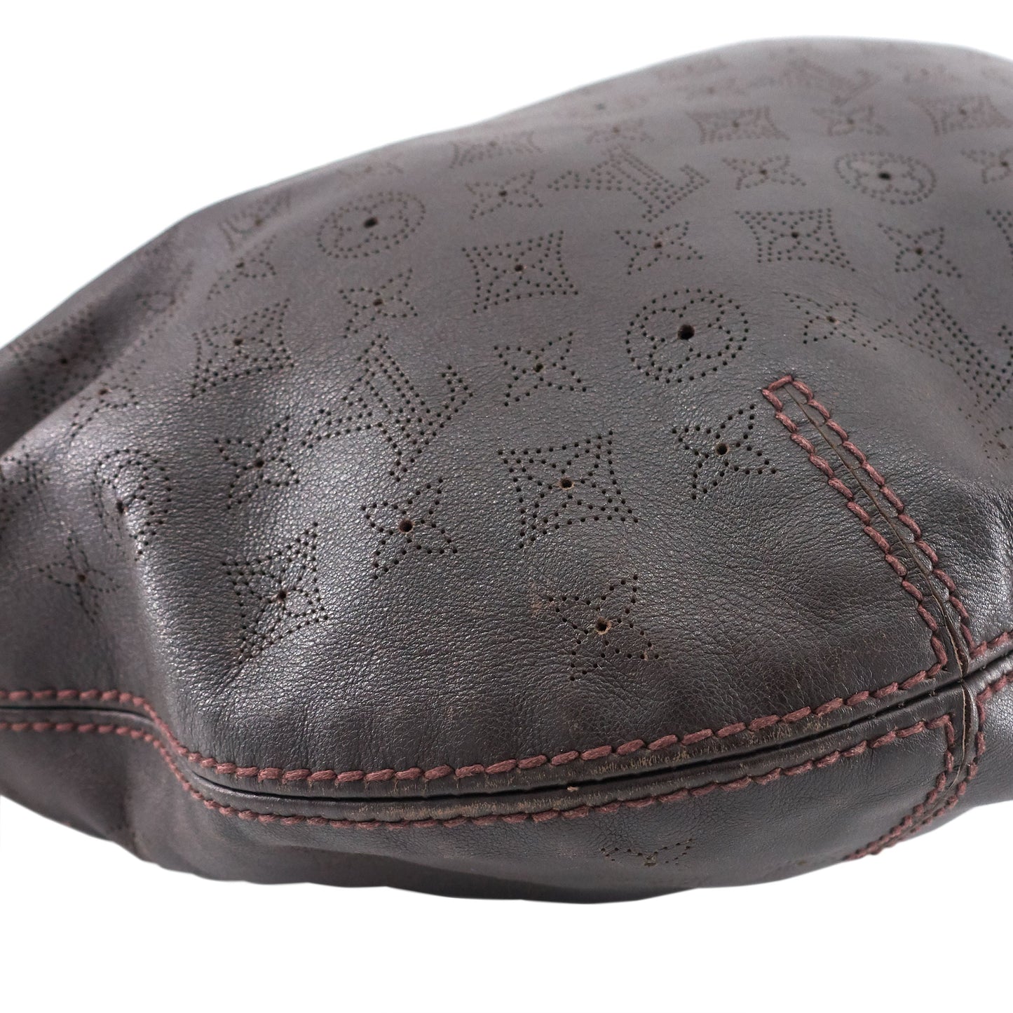Louis Vuitto Onatah GM Mahina Leather Hobo Bag