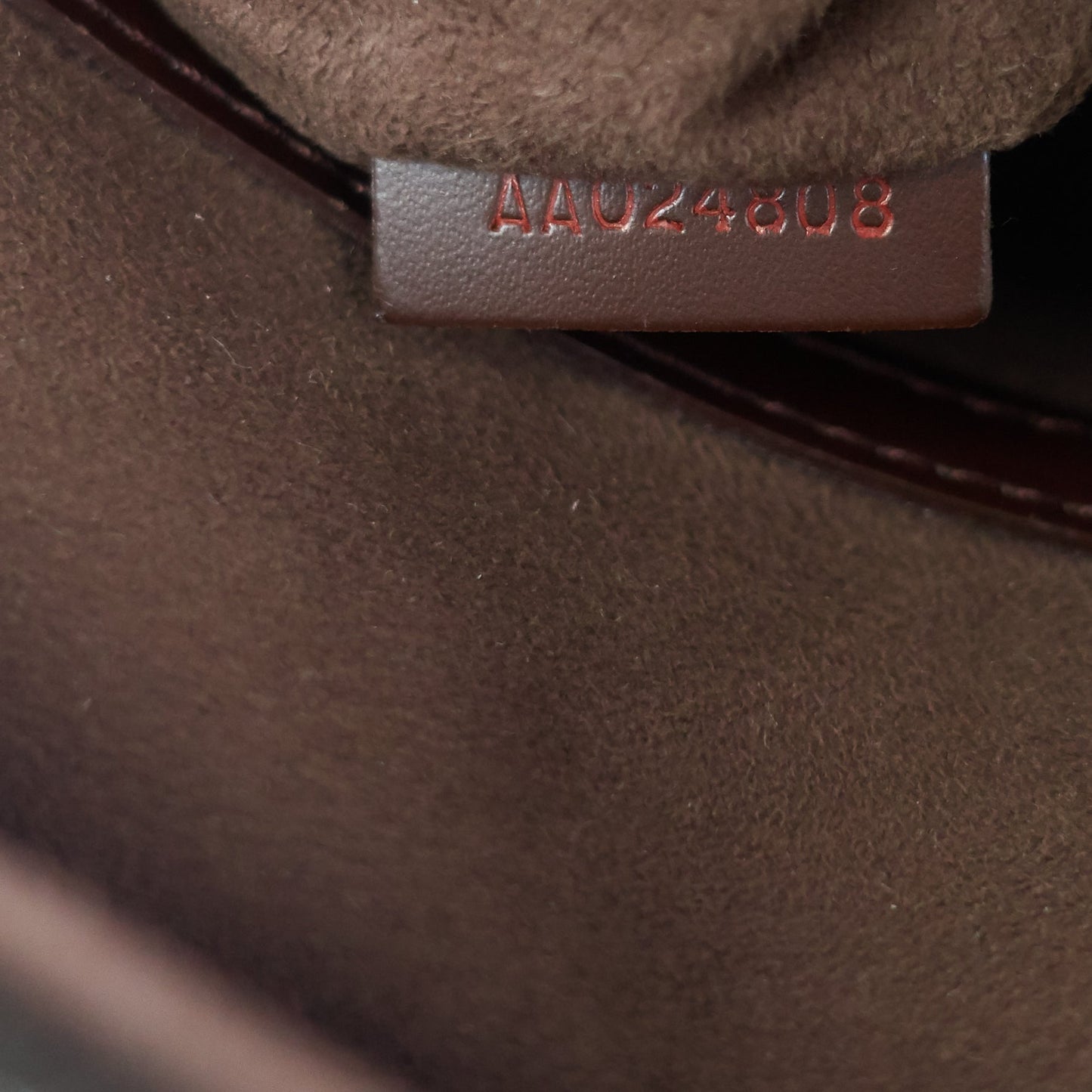Louis Vuitto Reporter PM Epi Leather Bag
