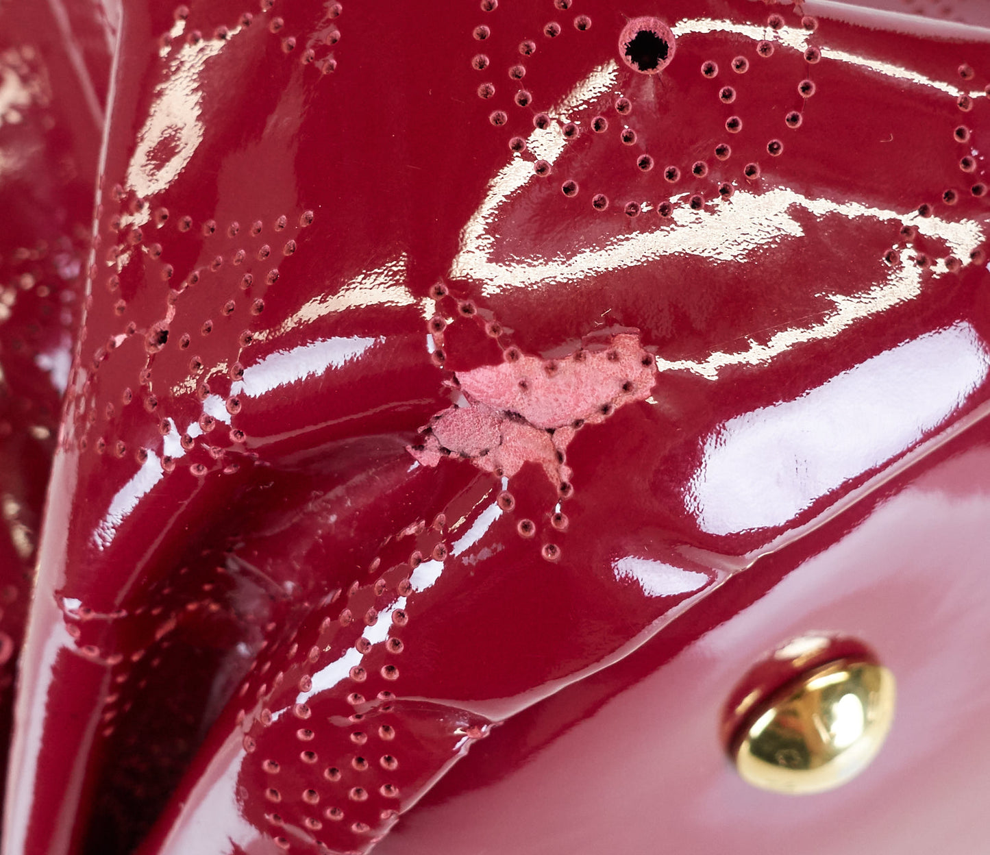 Louis Vuitto Surya Mahina Patent Leather Hobo Bag