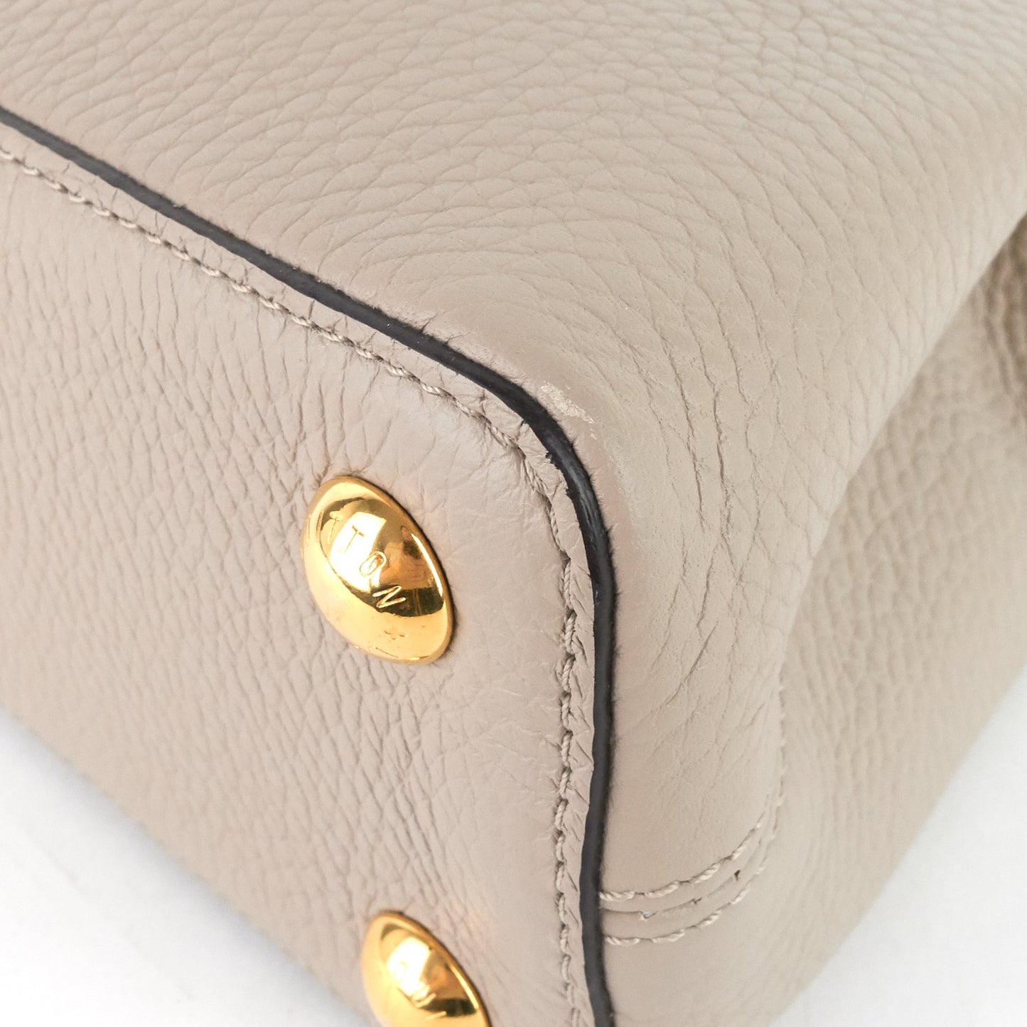 Louis Vuitto Capucines BB Taurillon Leather Bag
