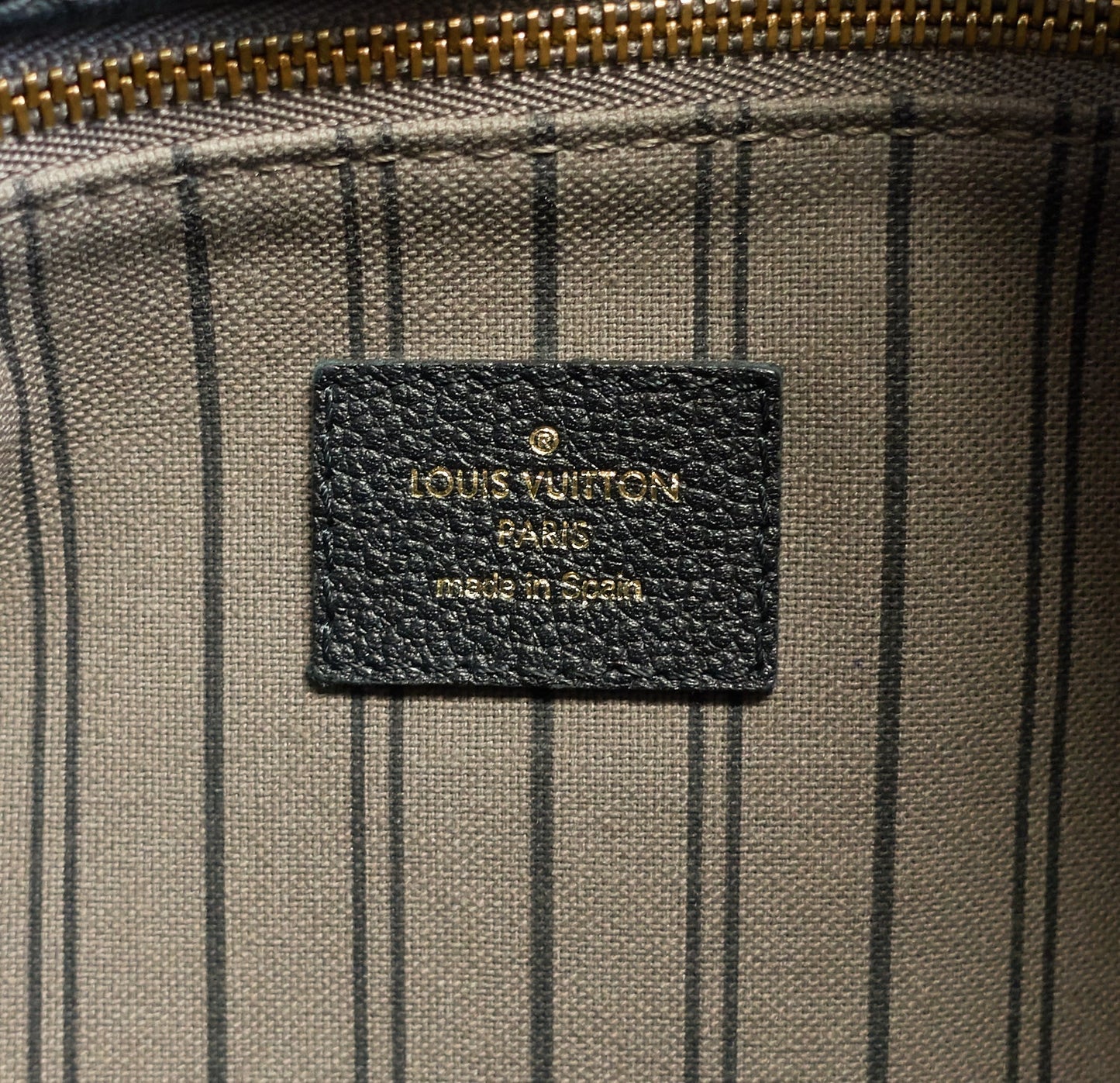 Louis Vuitto Metis Monogram Empreinte Leather Hobo Bag
