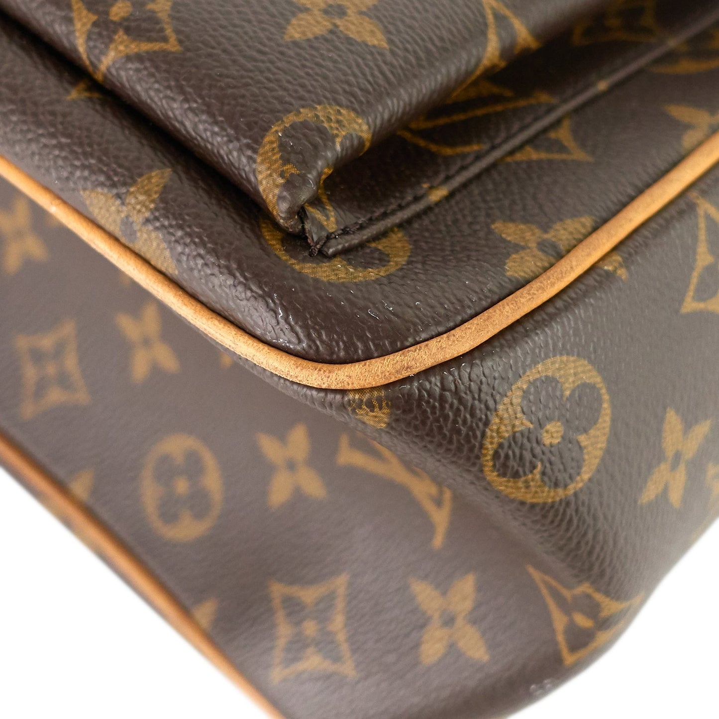 Louis Vuitto Multipli Cite GM Monogram Canvas Bag