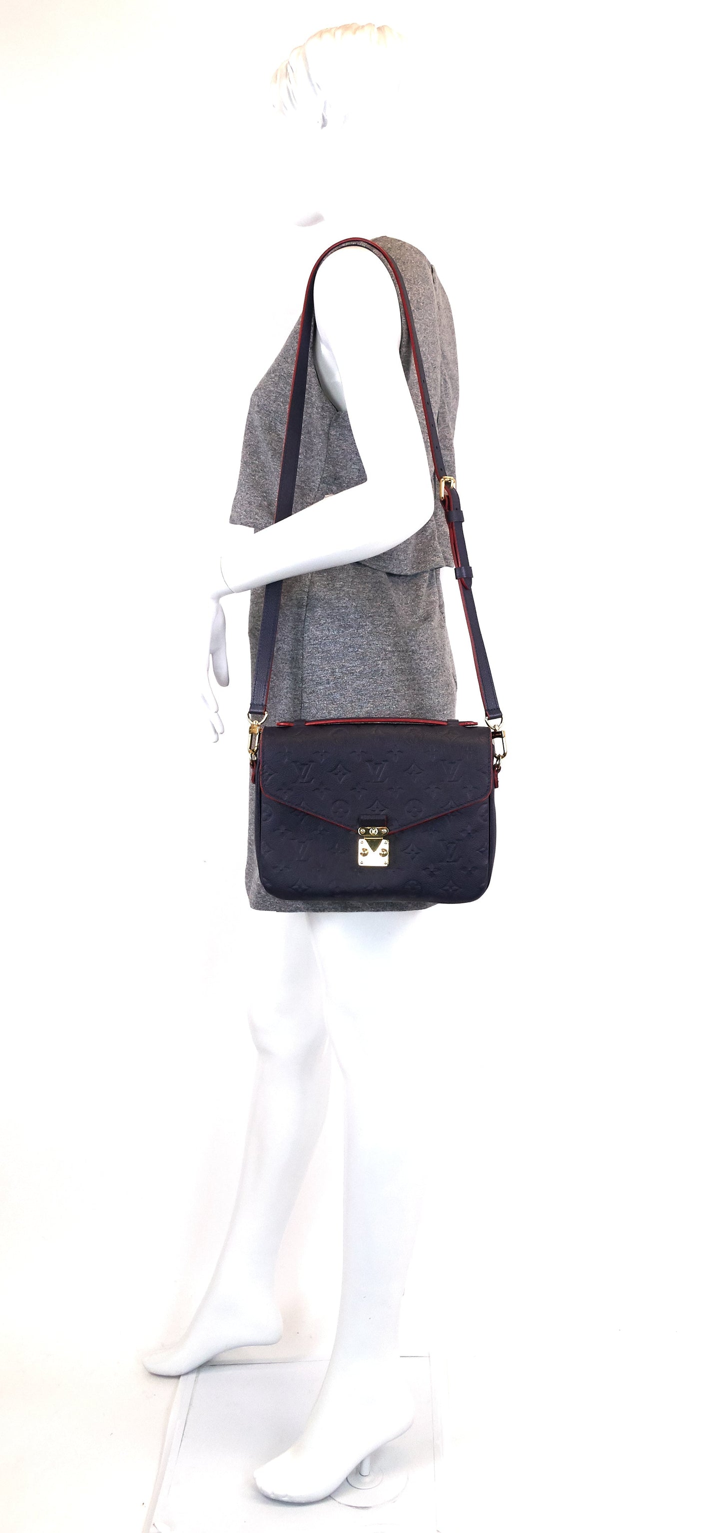 Louis Vuitto Pochette Metis MM Monogram Empreinte Leather Bag