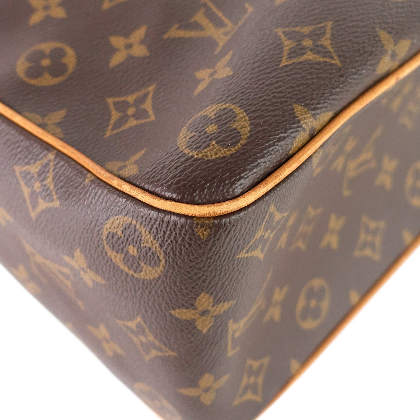 Louis Vuitto Multipli Cite GM Monogram Canvas Bag