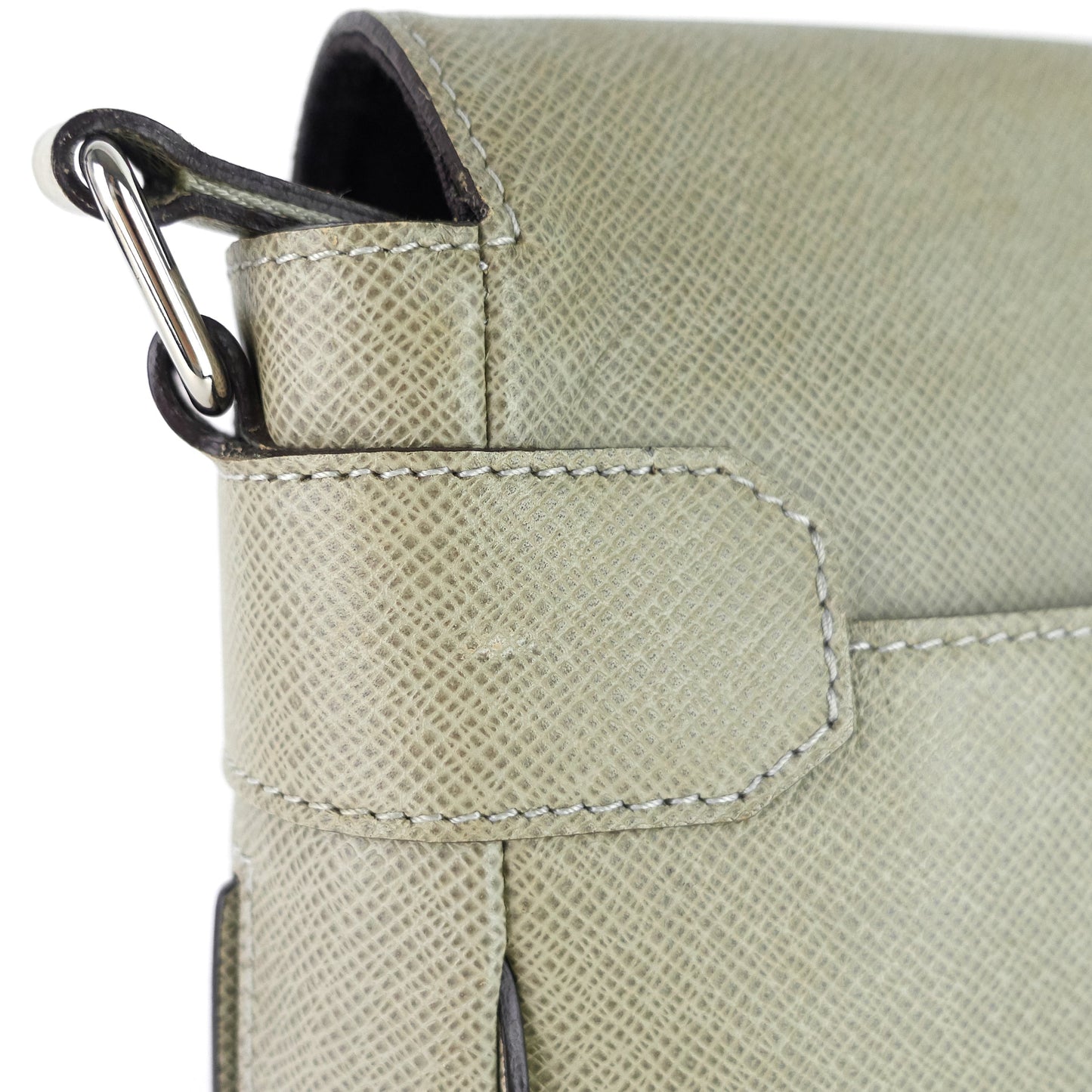 Louis Vuitto Milo Taiga Leather Messenger Bag