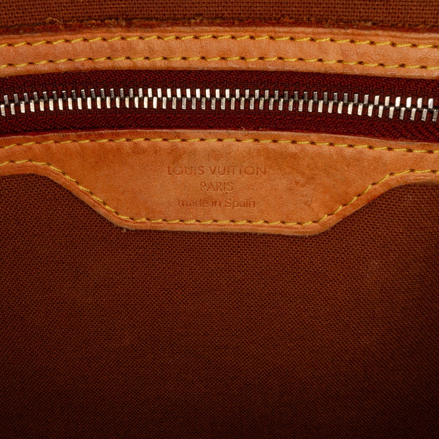 Louis Vuitton Abbesses Messenger Monogram Canvas